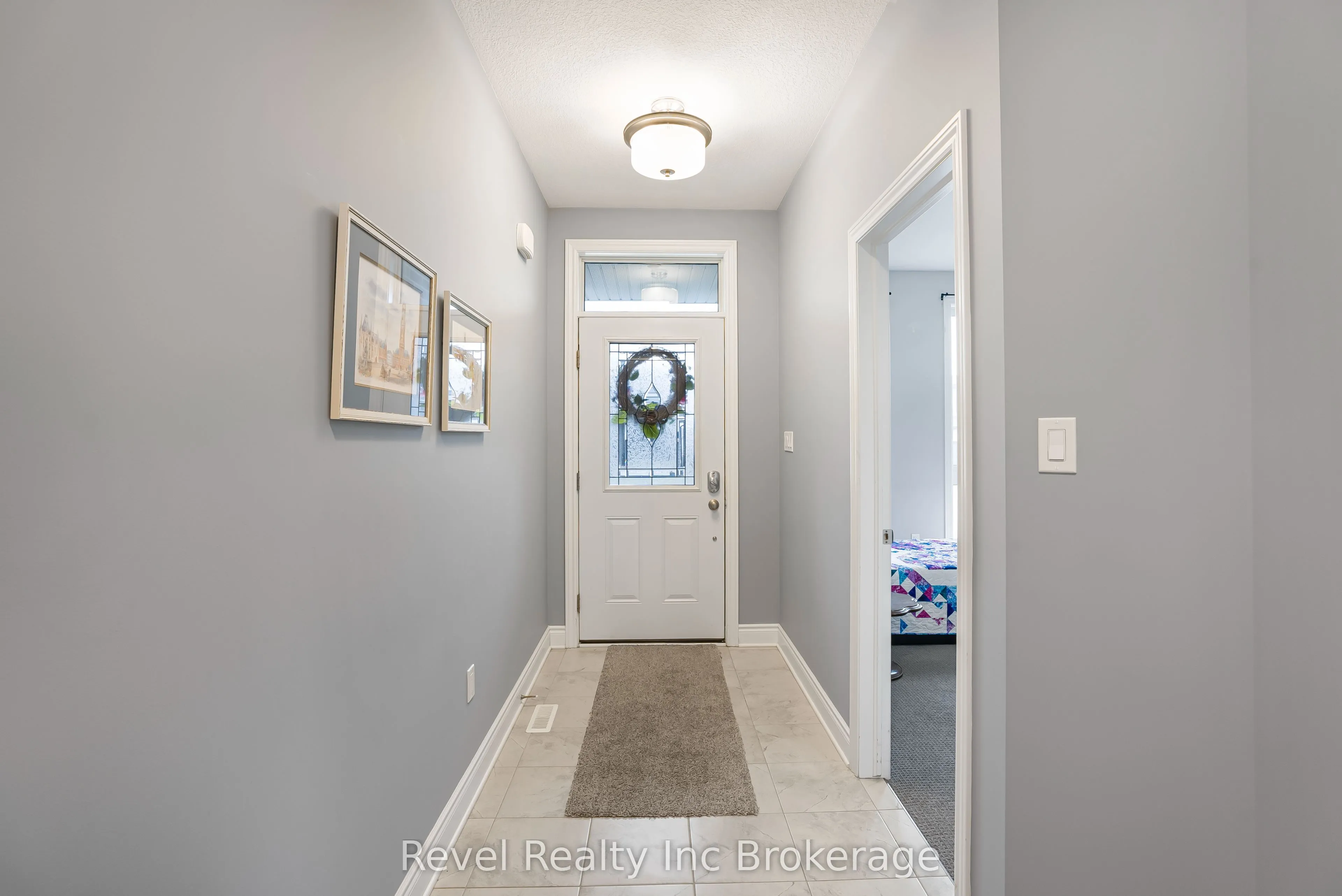 19 Sutherland Crescent