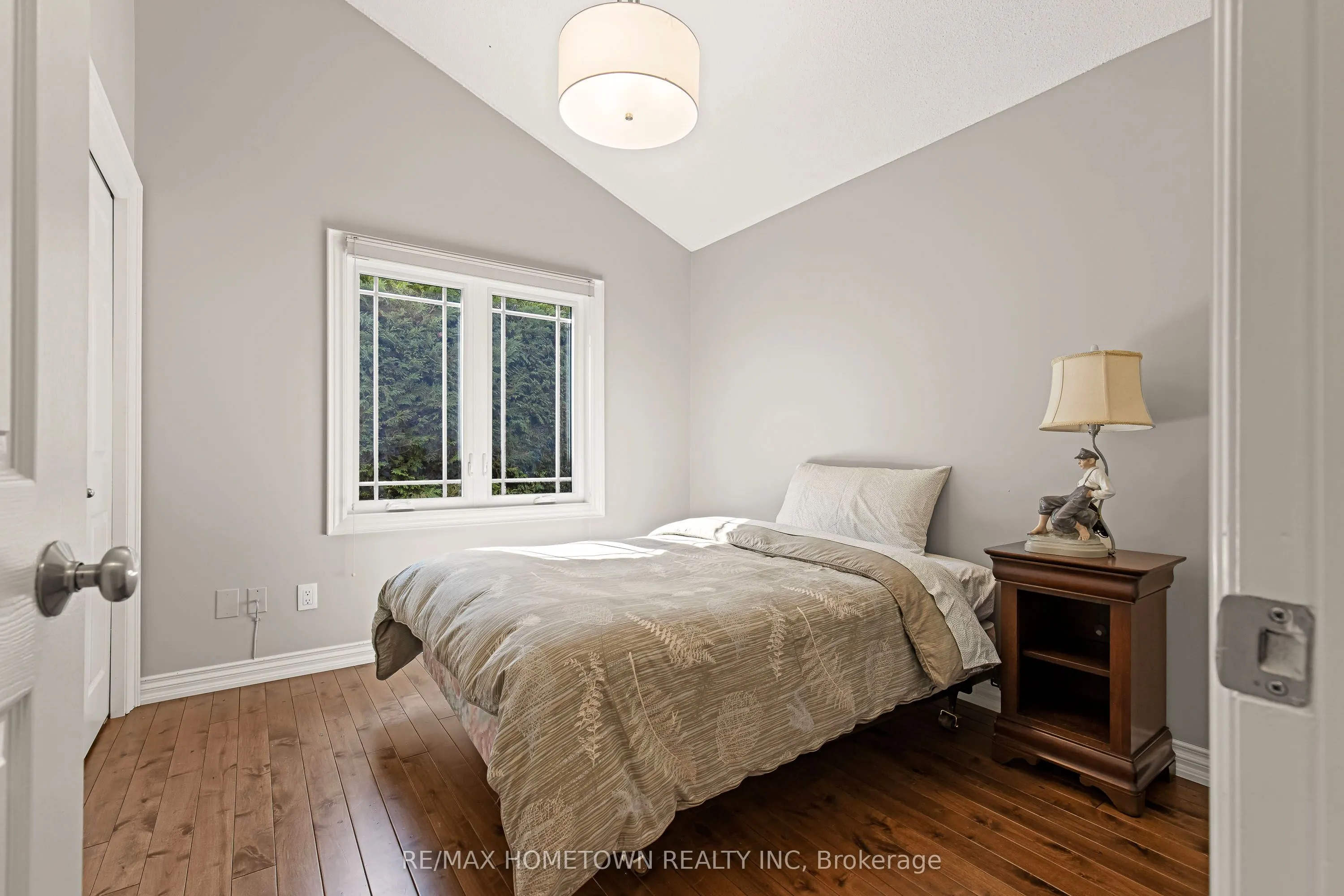 9 BAYVIEW Road