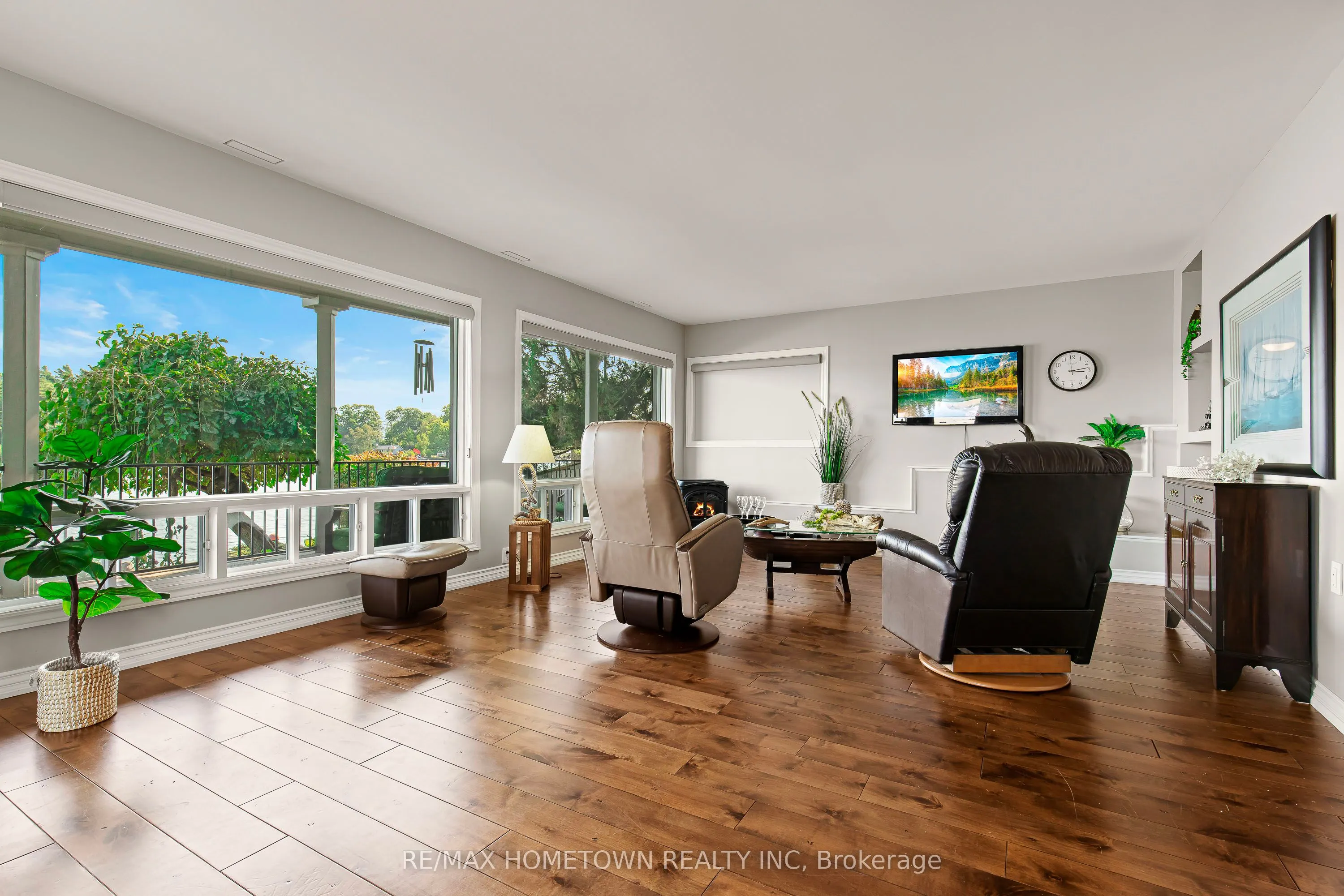 9 BAYVIEW Road
