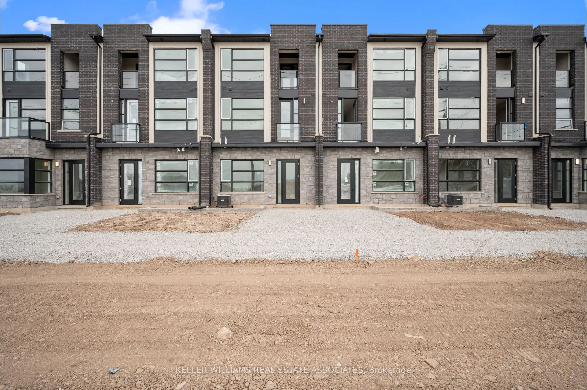 73 Warren Trail, #33