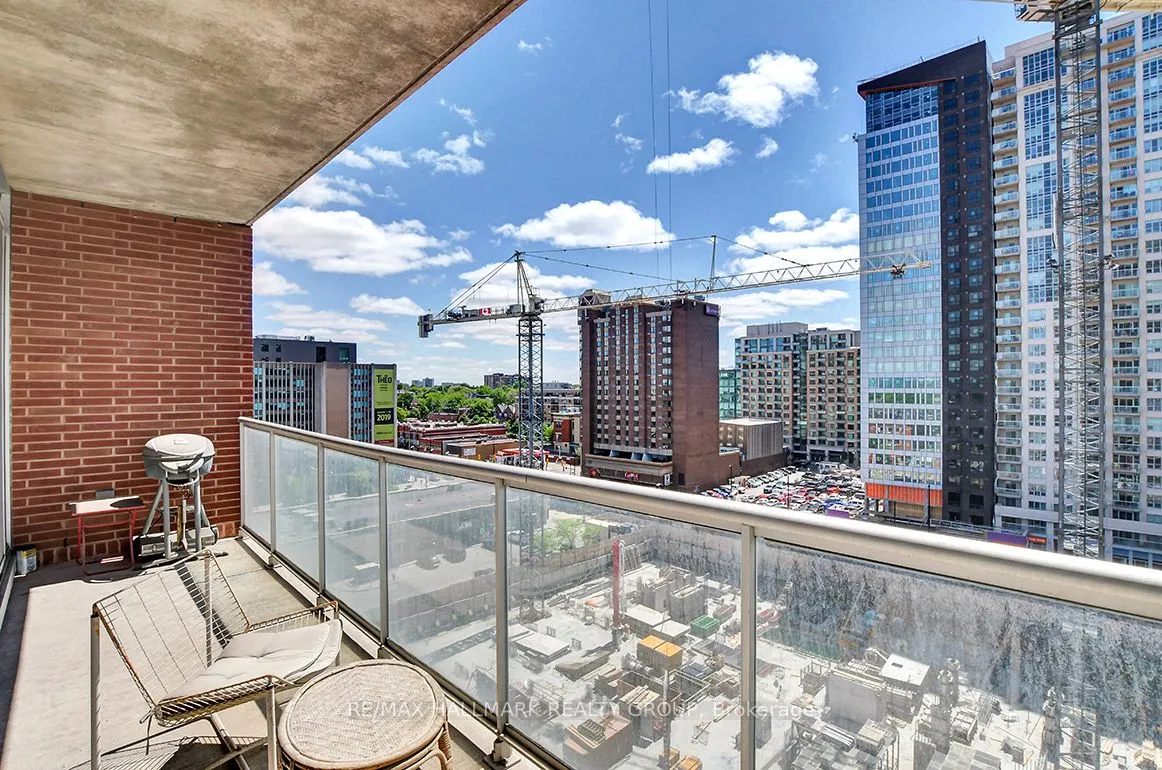 179 GEORGE Street #1004