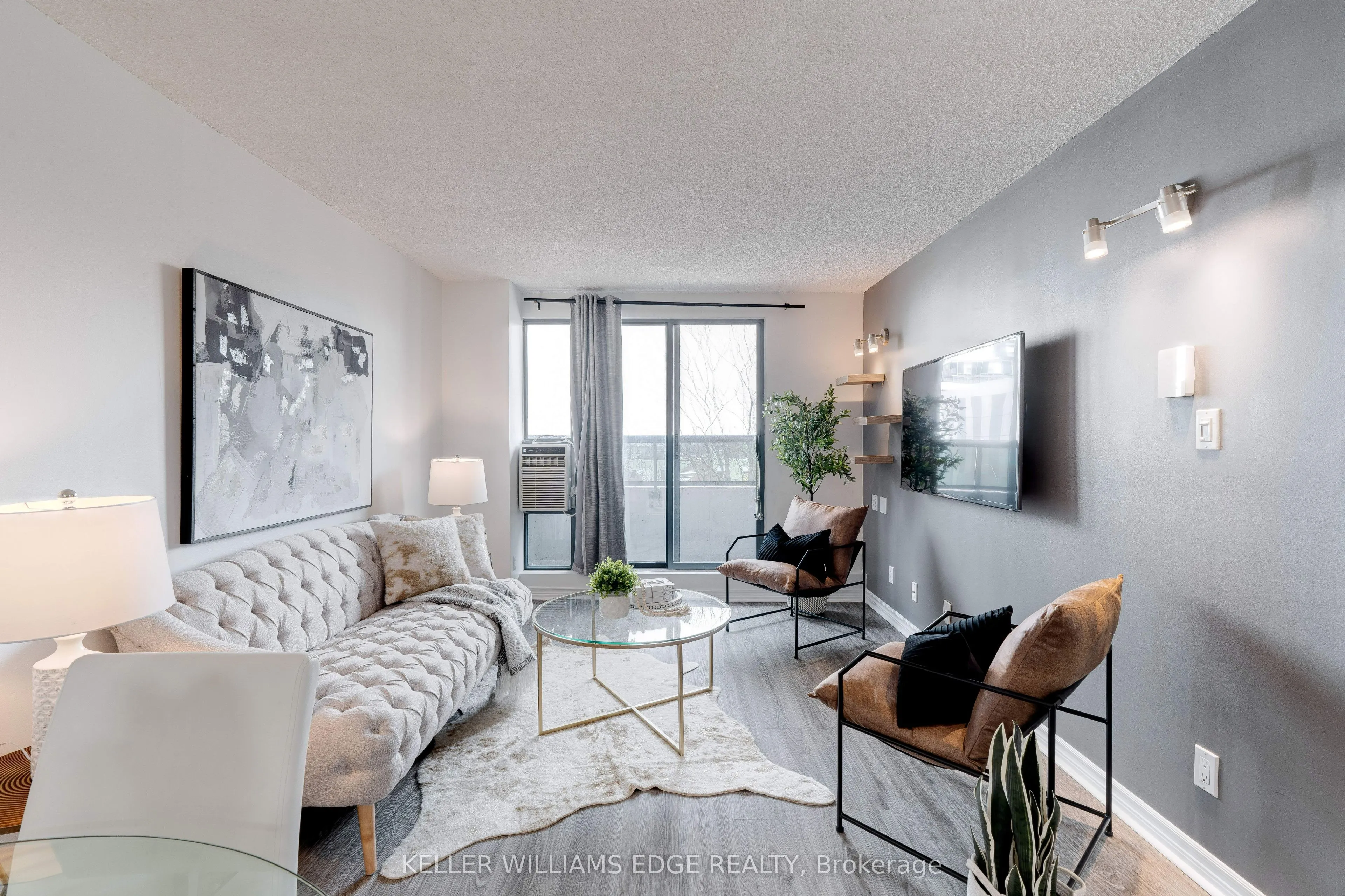 175 Hunter Street E, #409