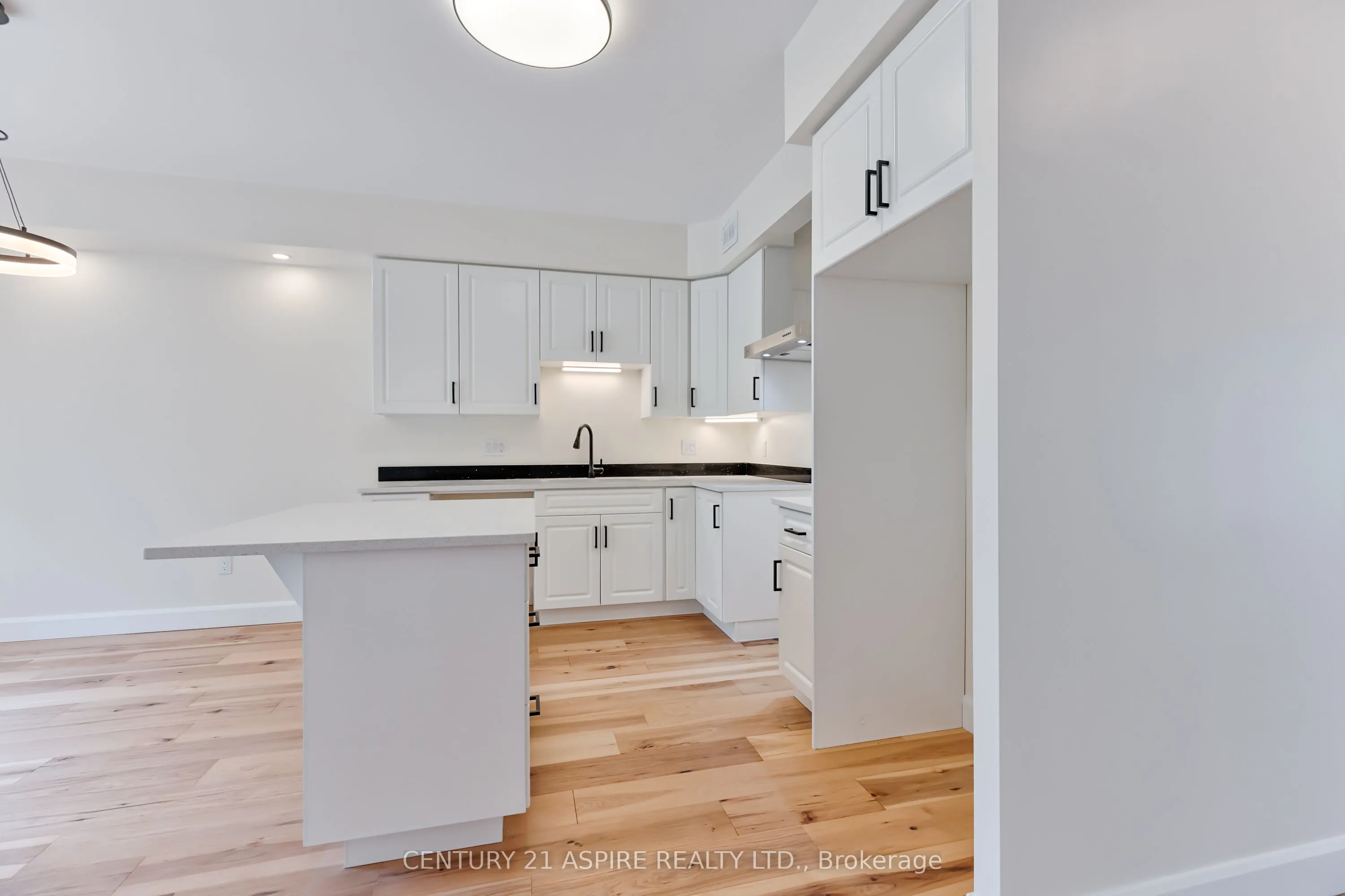 94B Frontenac Crescent