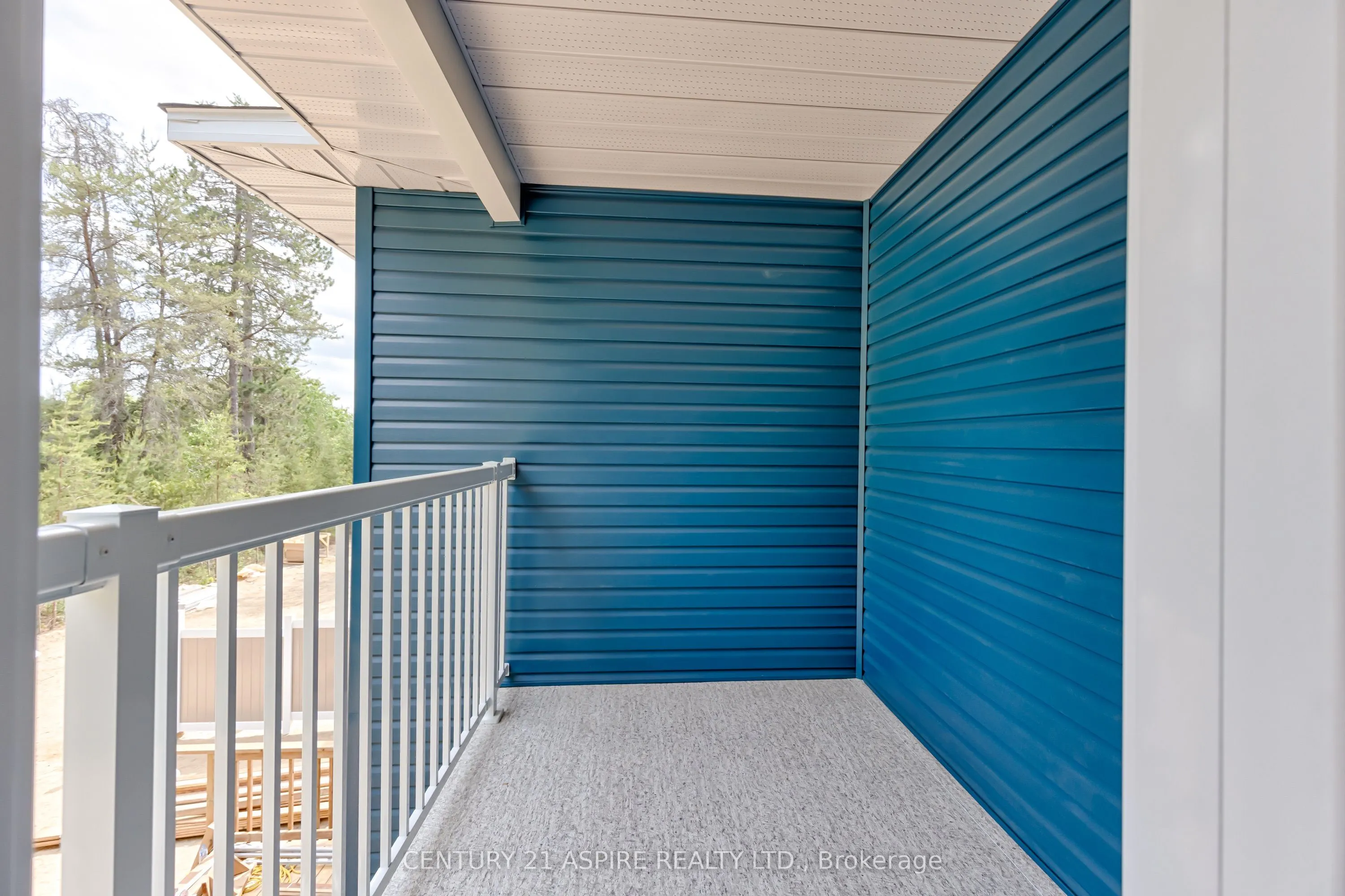 94C Frontenac Crescent