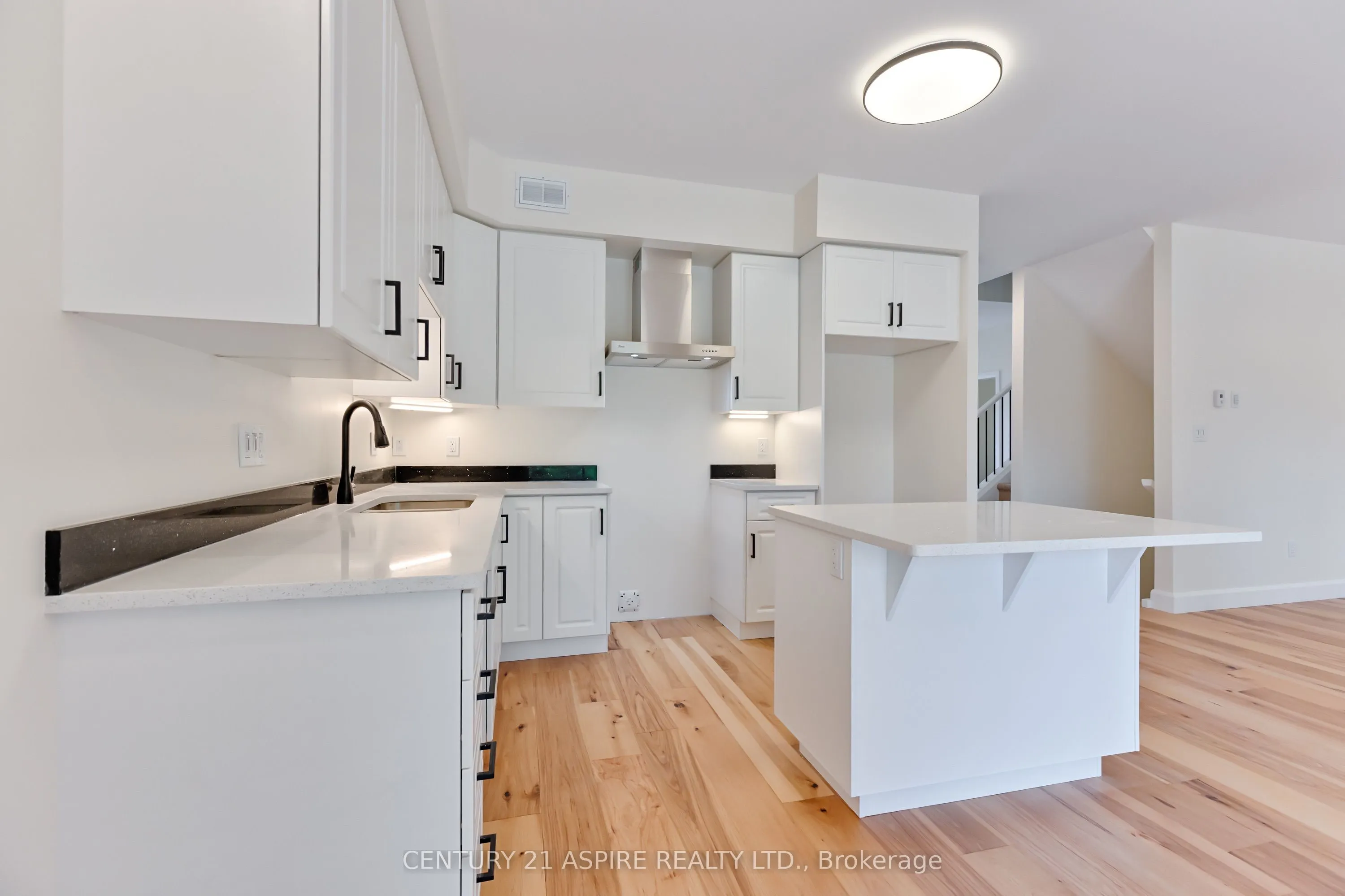 94C Frontenac Crescent