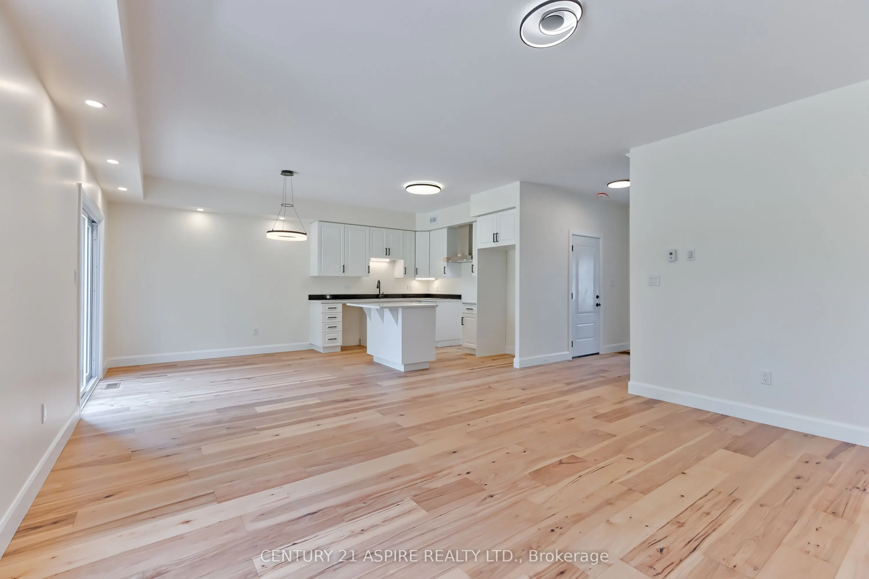 94C Frontenac Crescent