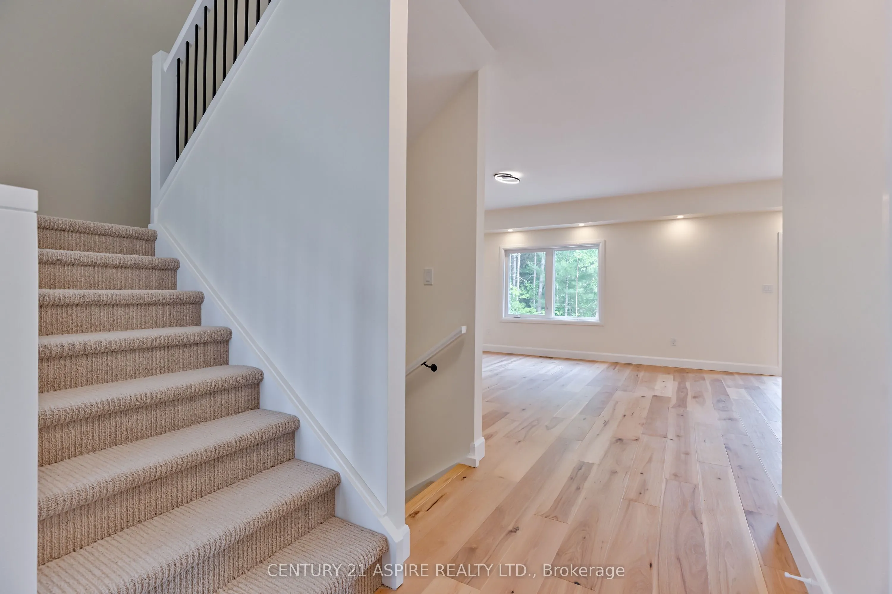 94C Frontenac Crescent