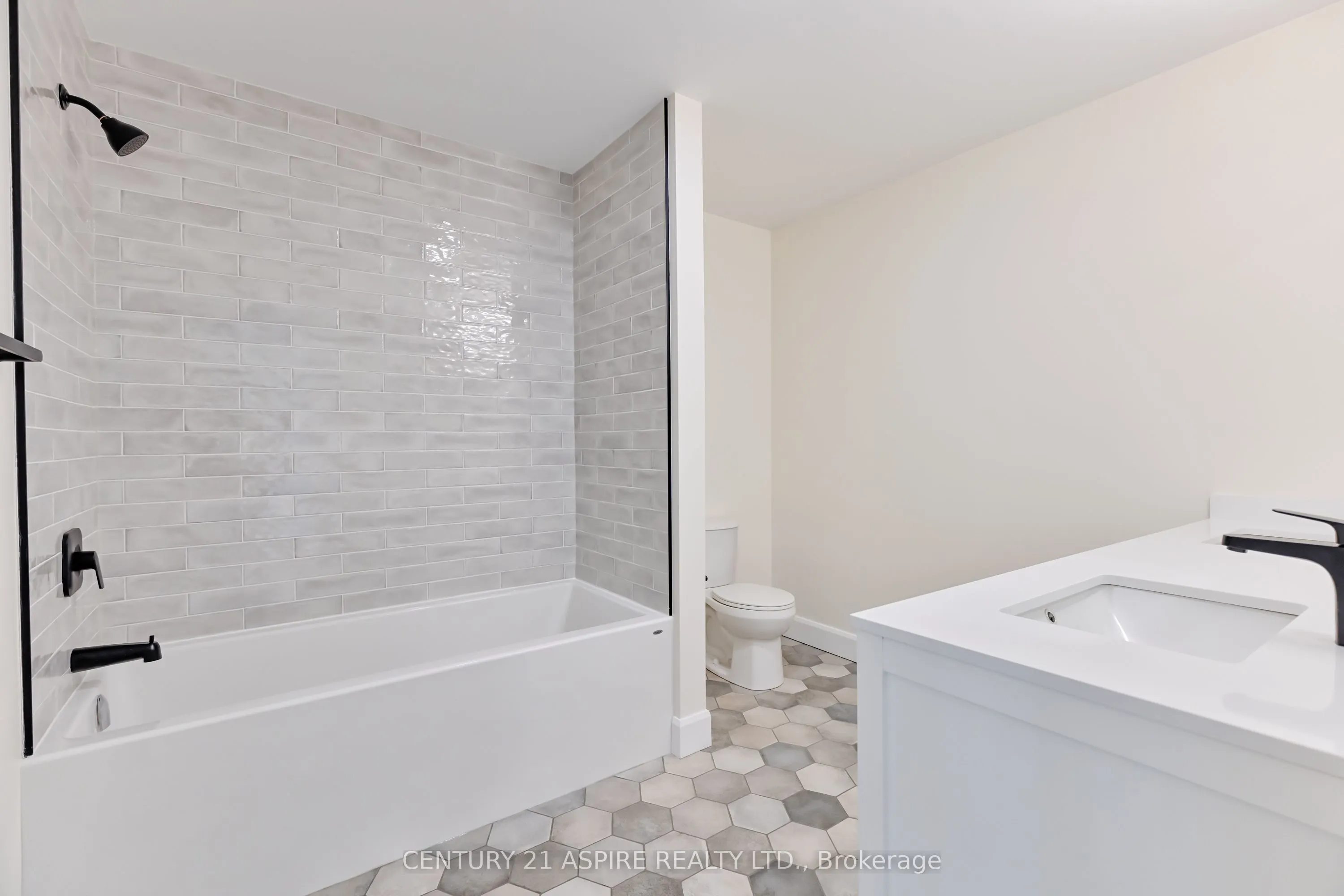 94C Frontenac Crescent