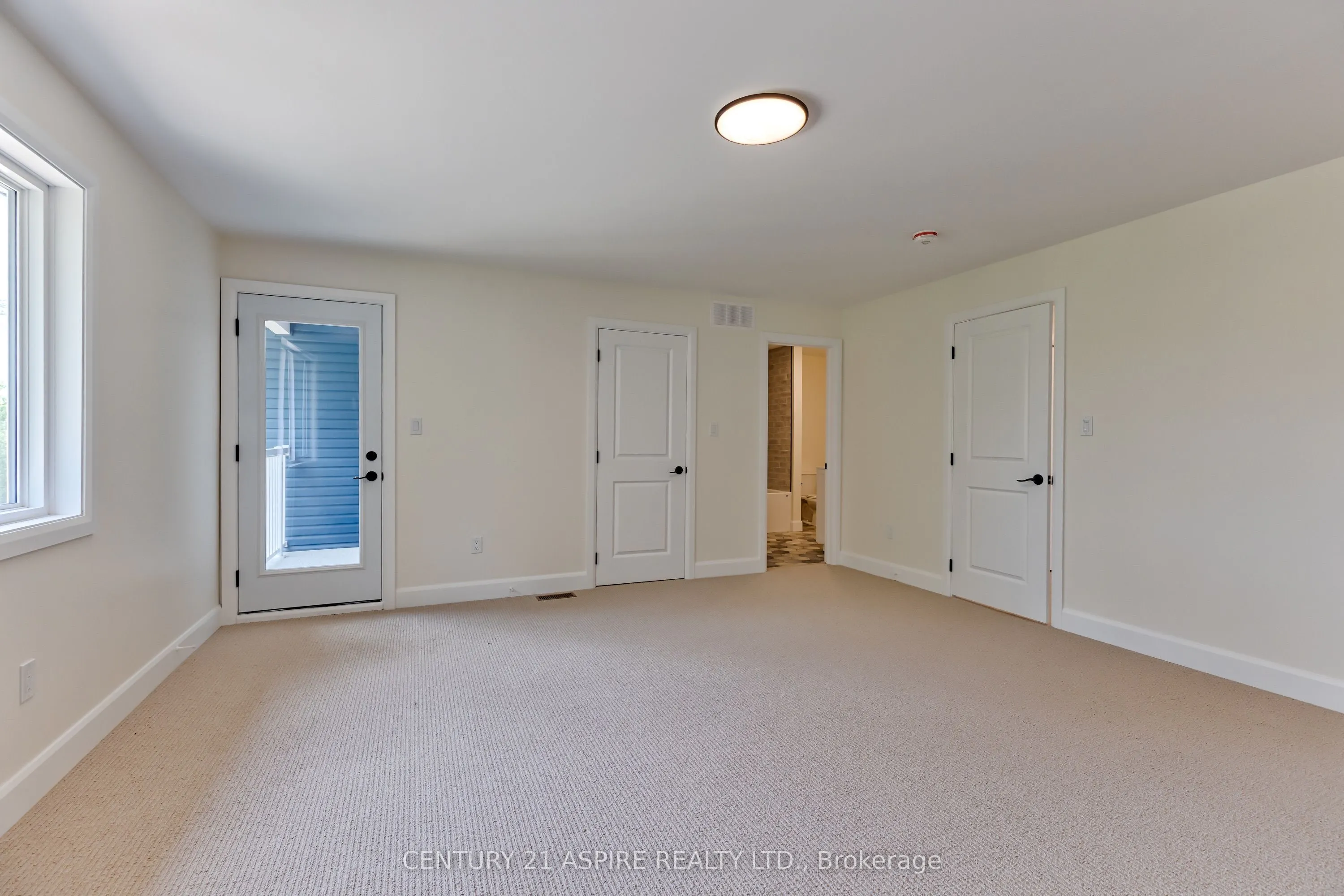 94C Frontenac Crescent
