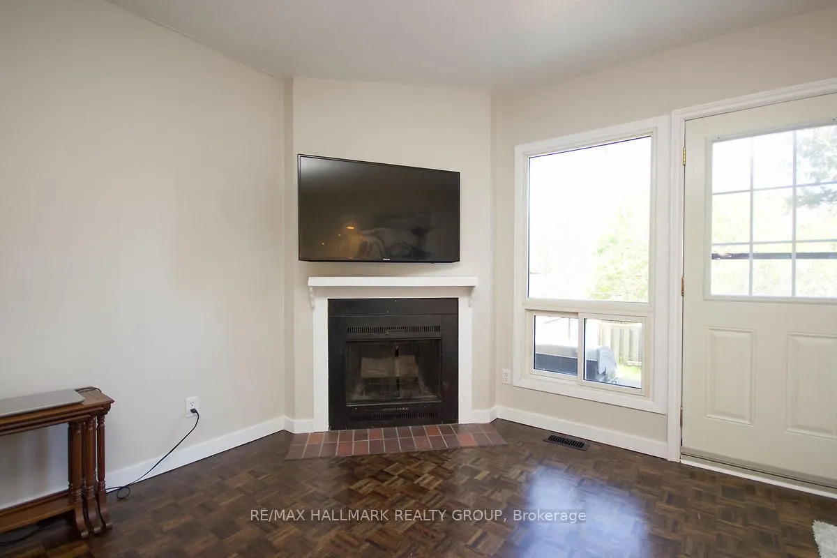 3 Spring Grove Lane, #D