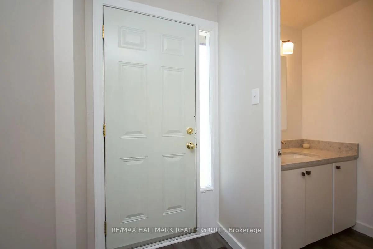 3 Spring Grove Lane, #D