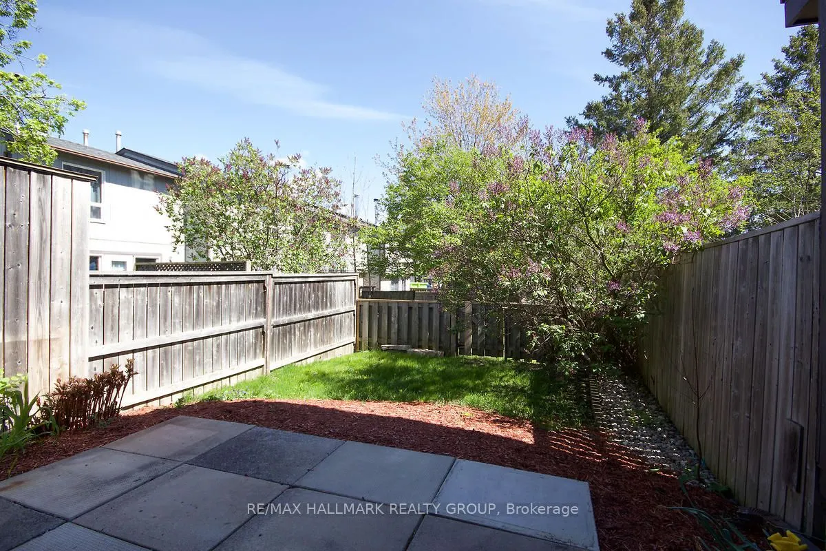 3 Spring Grove Lane, #D