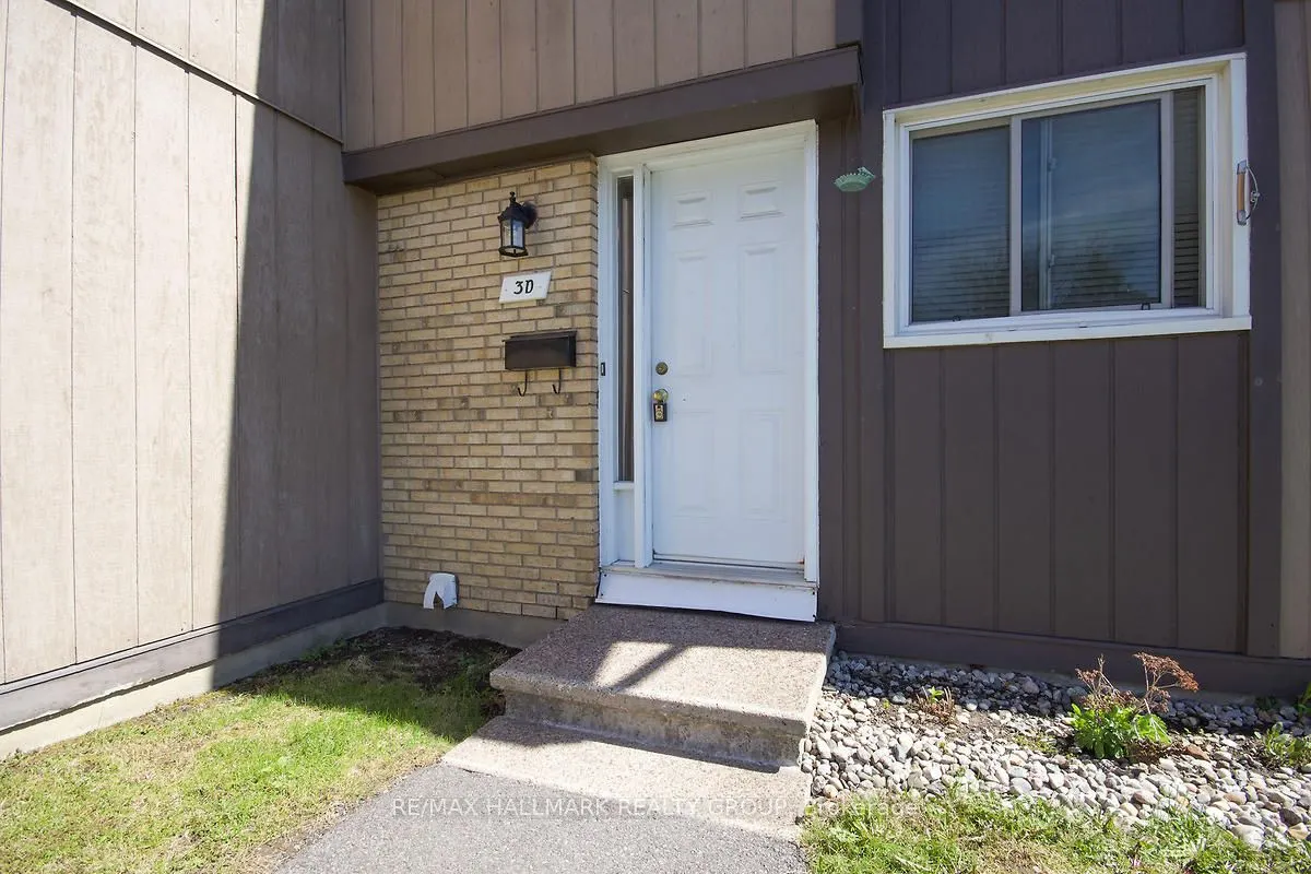 3 Spring Grove Lane, #D