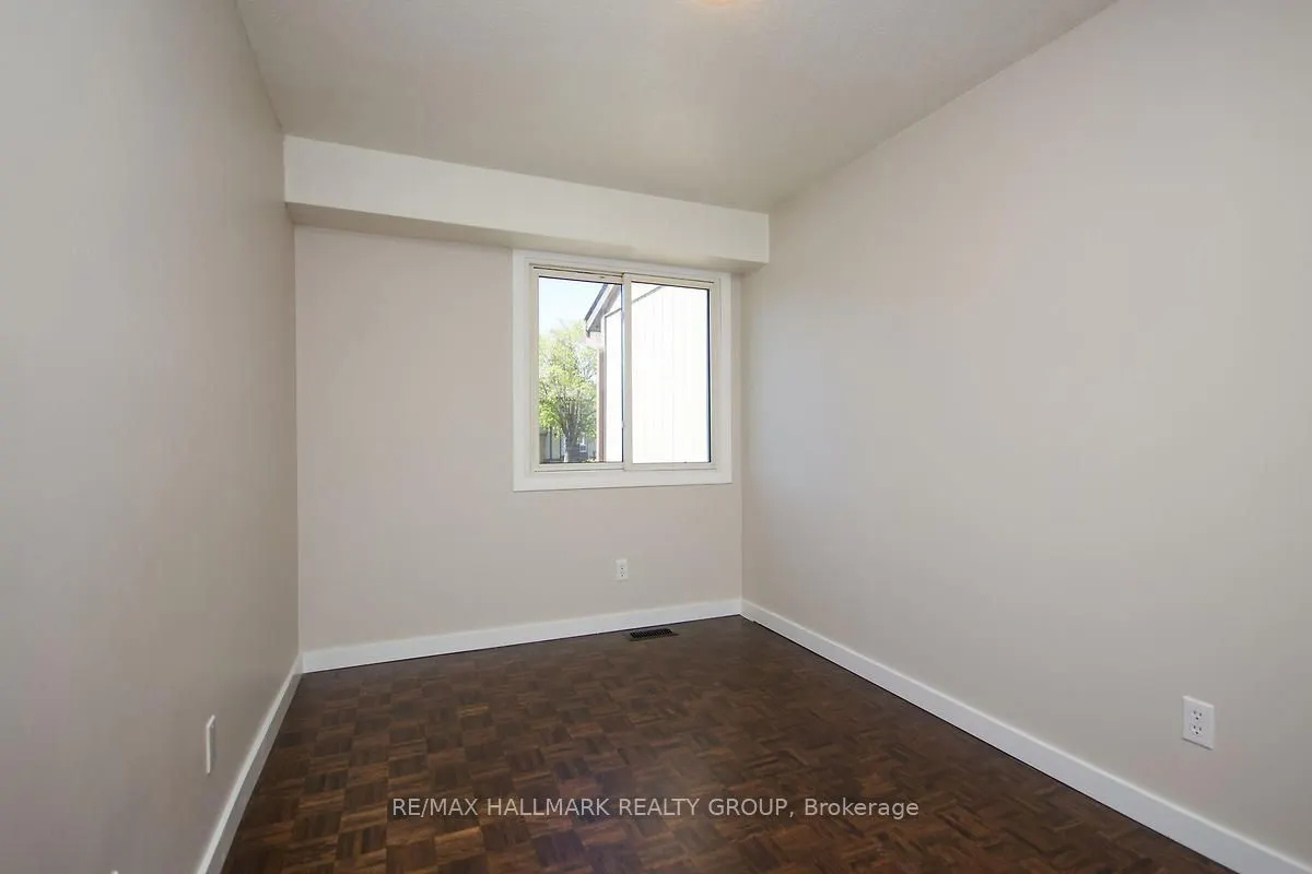 3 Spring Grove Lane, #D
