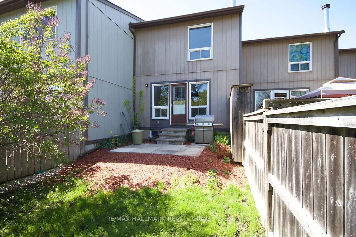3 Spring Grove Lane, #D