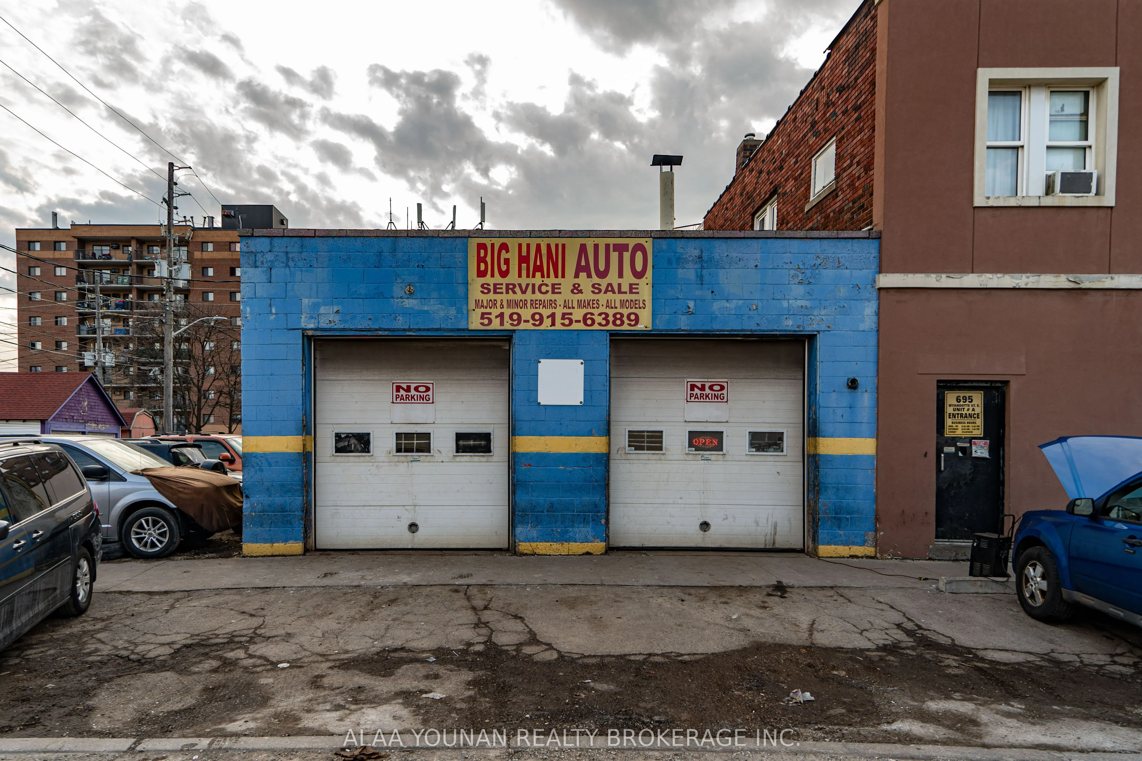 679 Wyandotte Street E