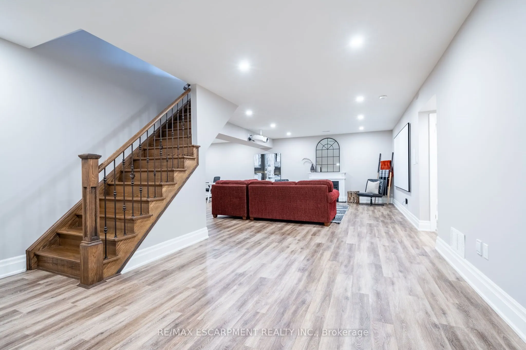 50 Lloyminn Avenue
