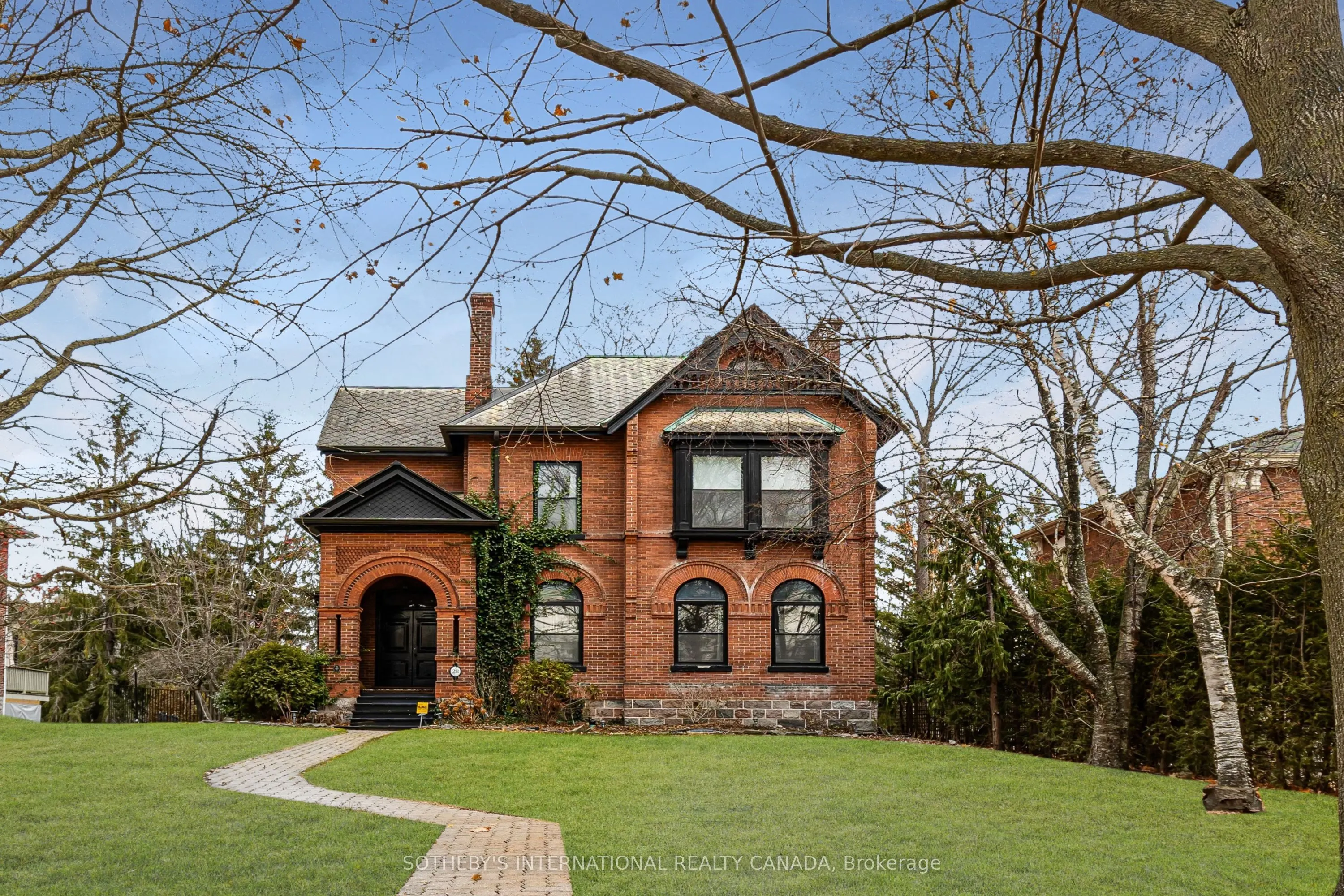 28 Bedford Street