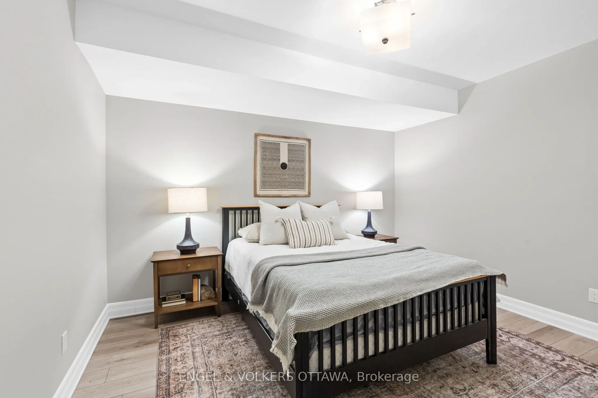 450 LOCKMASTER Crescent