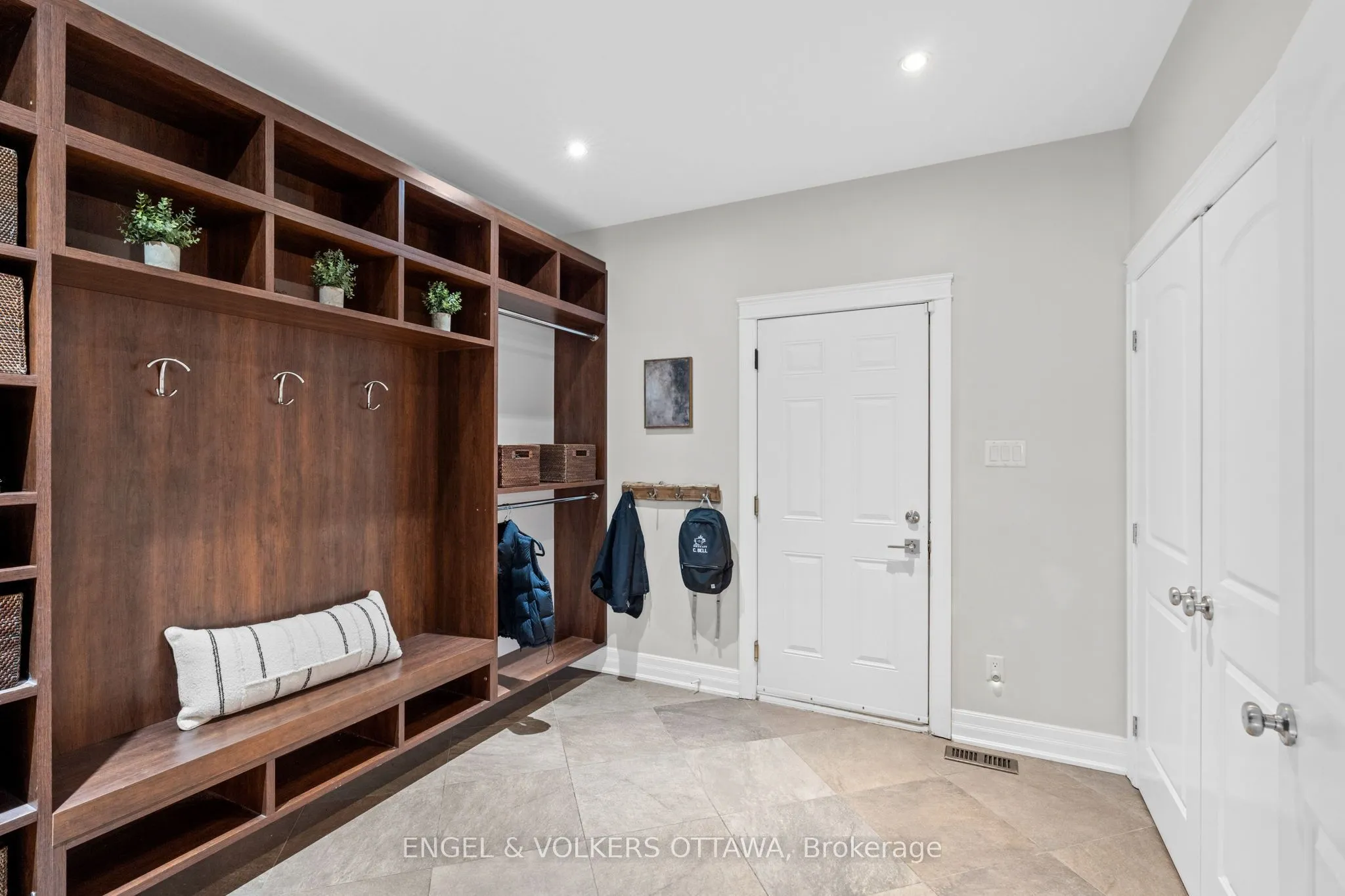 450 LOCKMASTER Crescent