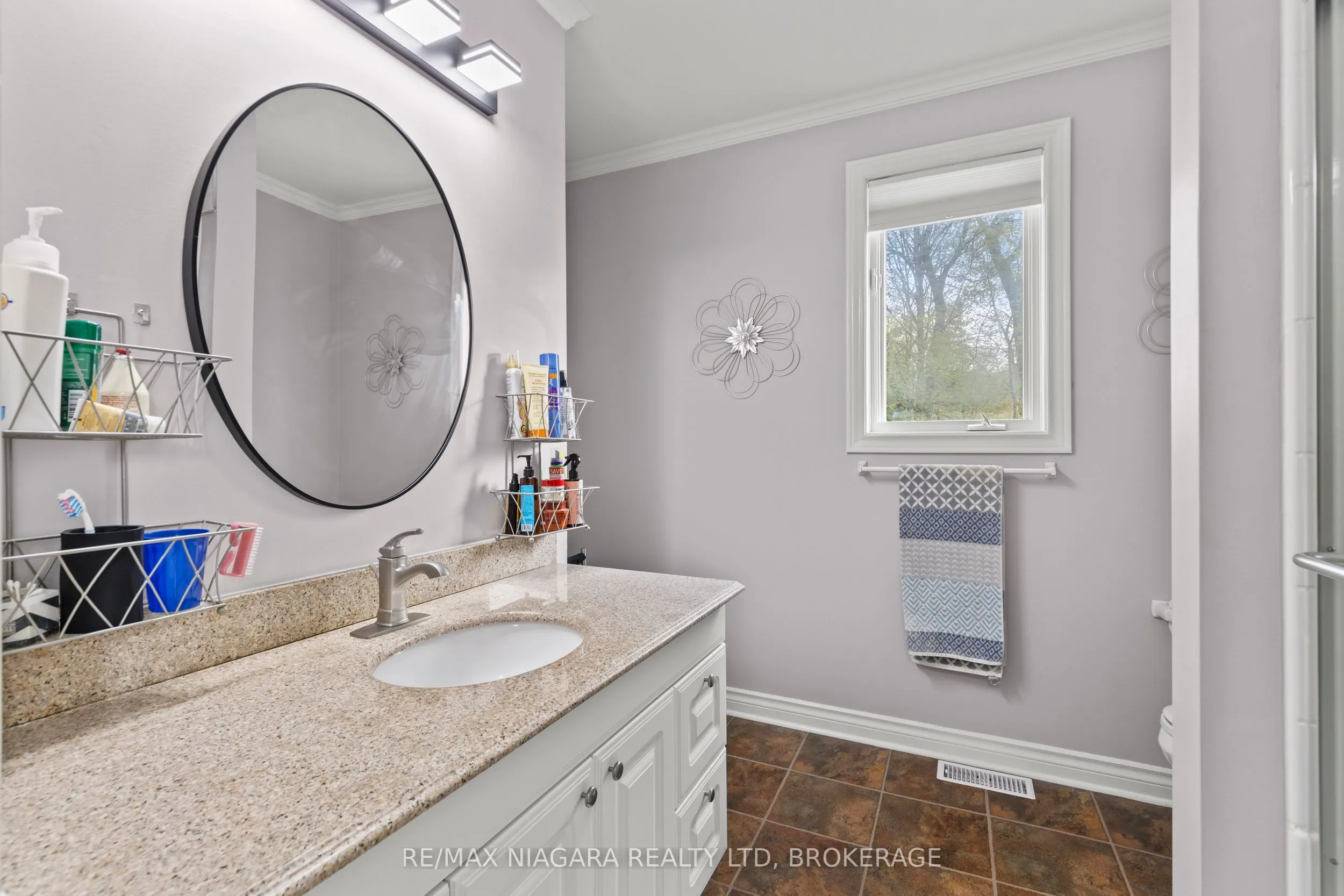 143 Welland Road