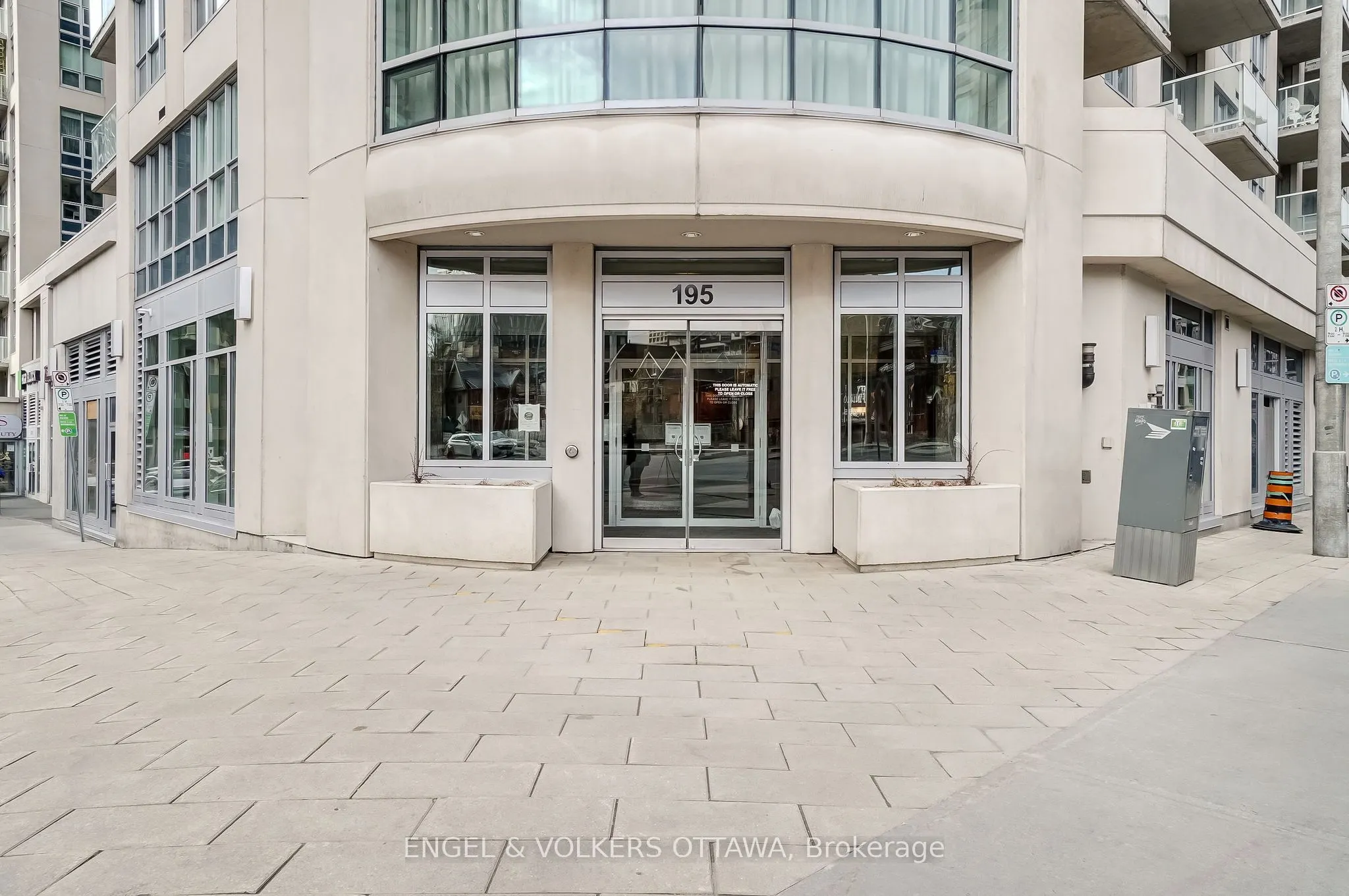 195 BESSERER Street #1407