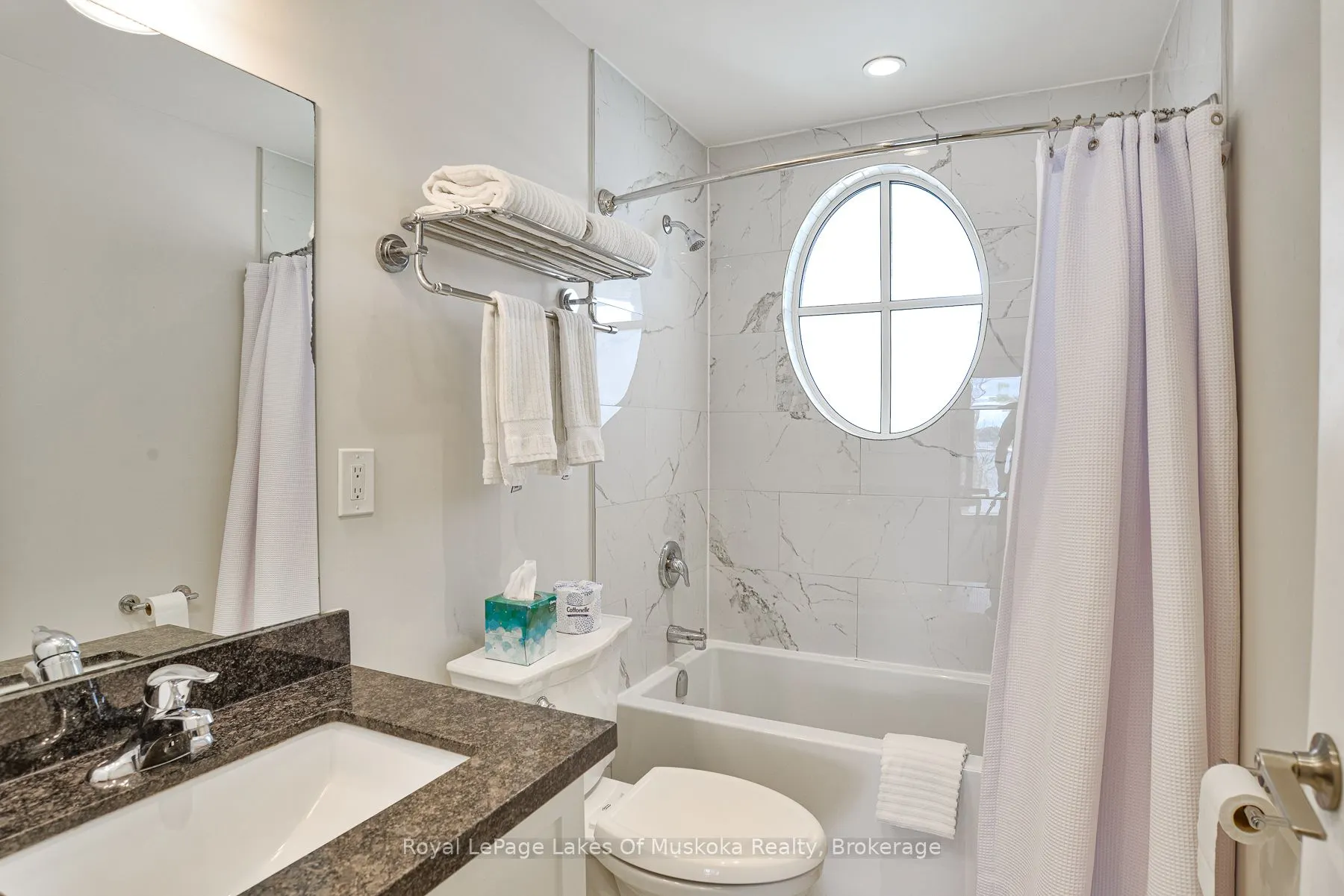 1869 Muskoka Rd 118 Road W, #6