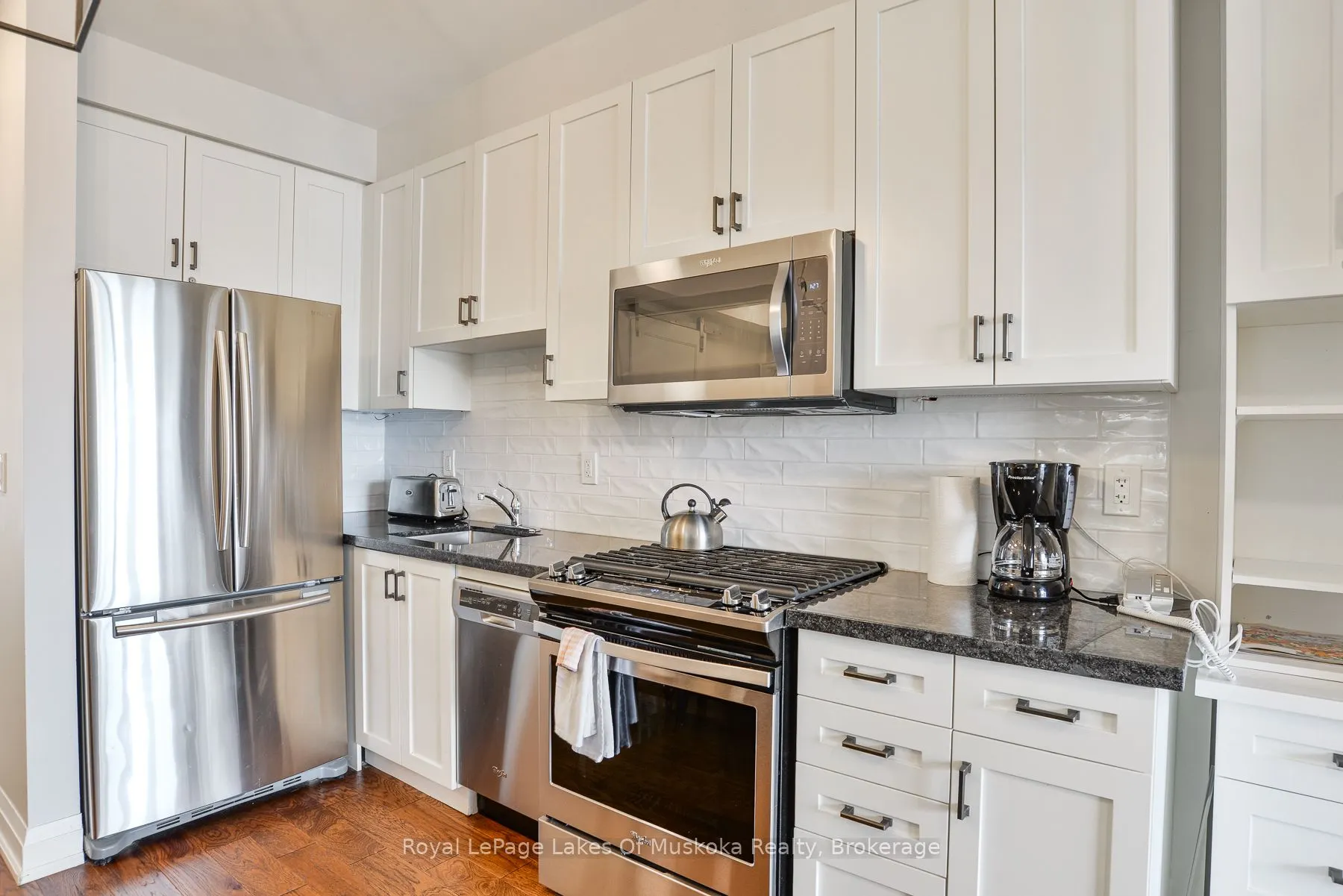 1869 Muskoka Rd 118 Road W, #6