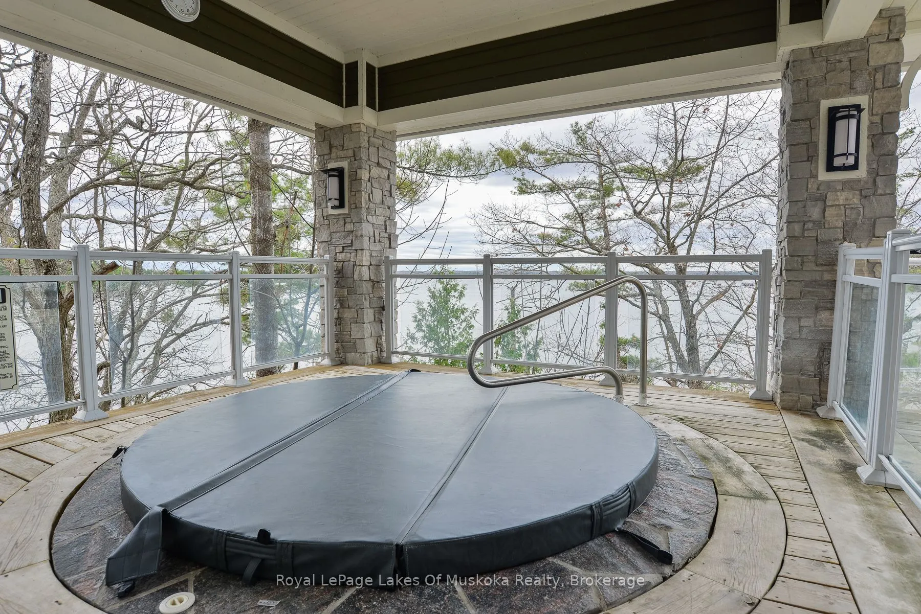 1869 Muskoka Rd 118 Road W, #6