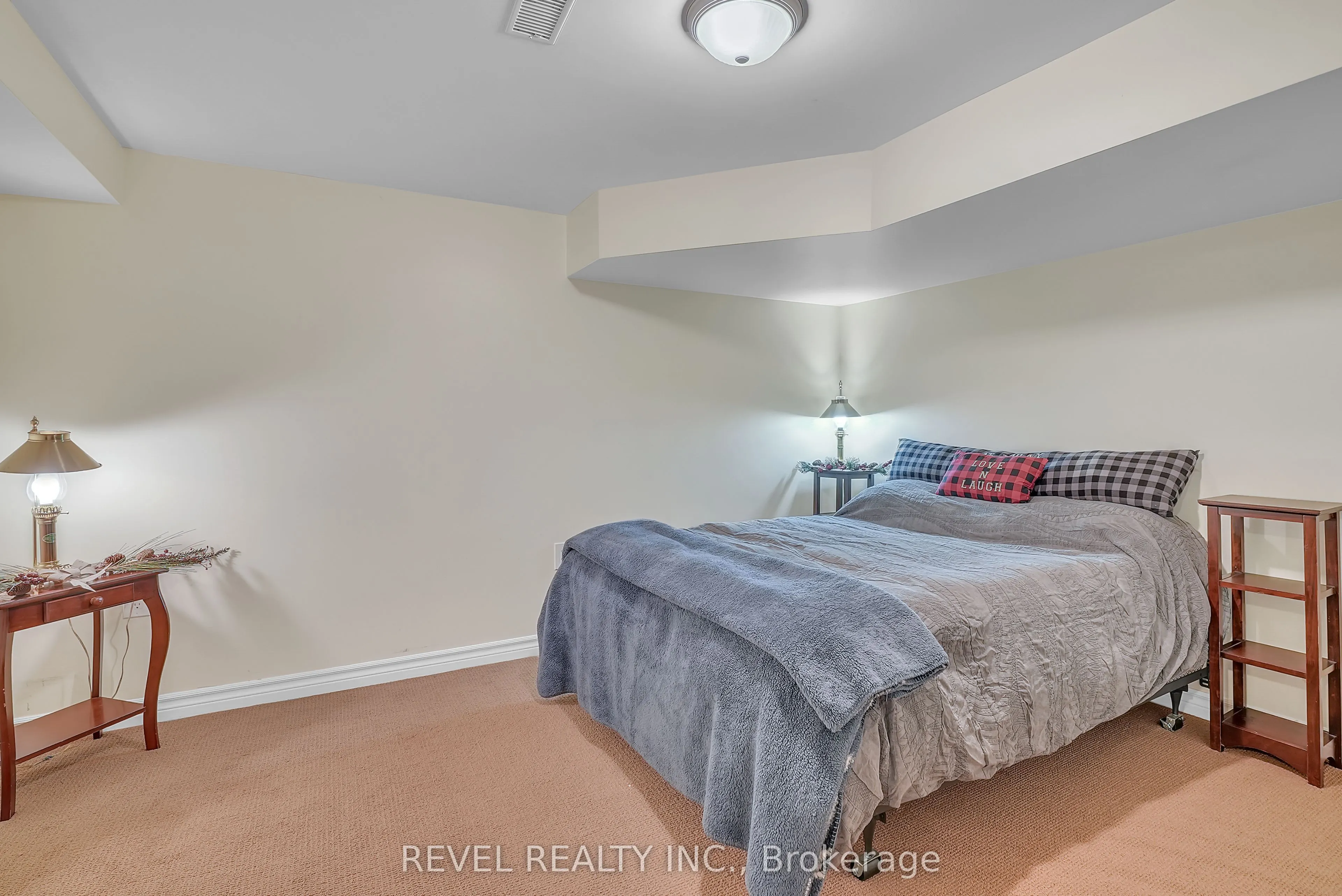 138 Lake Dalrymple Road