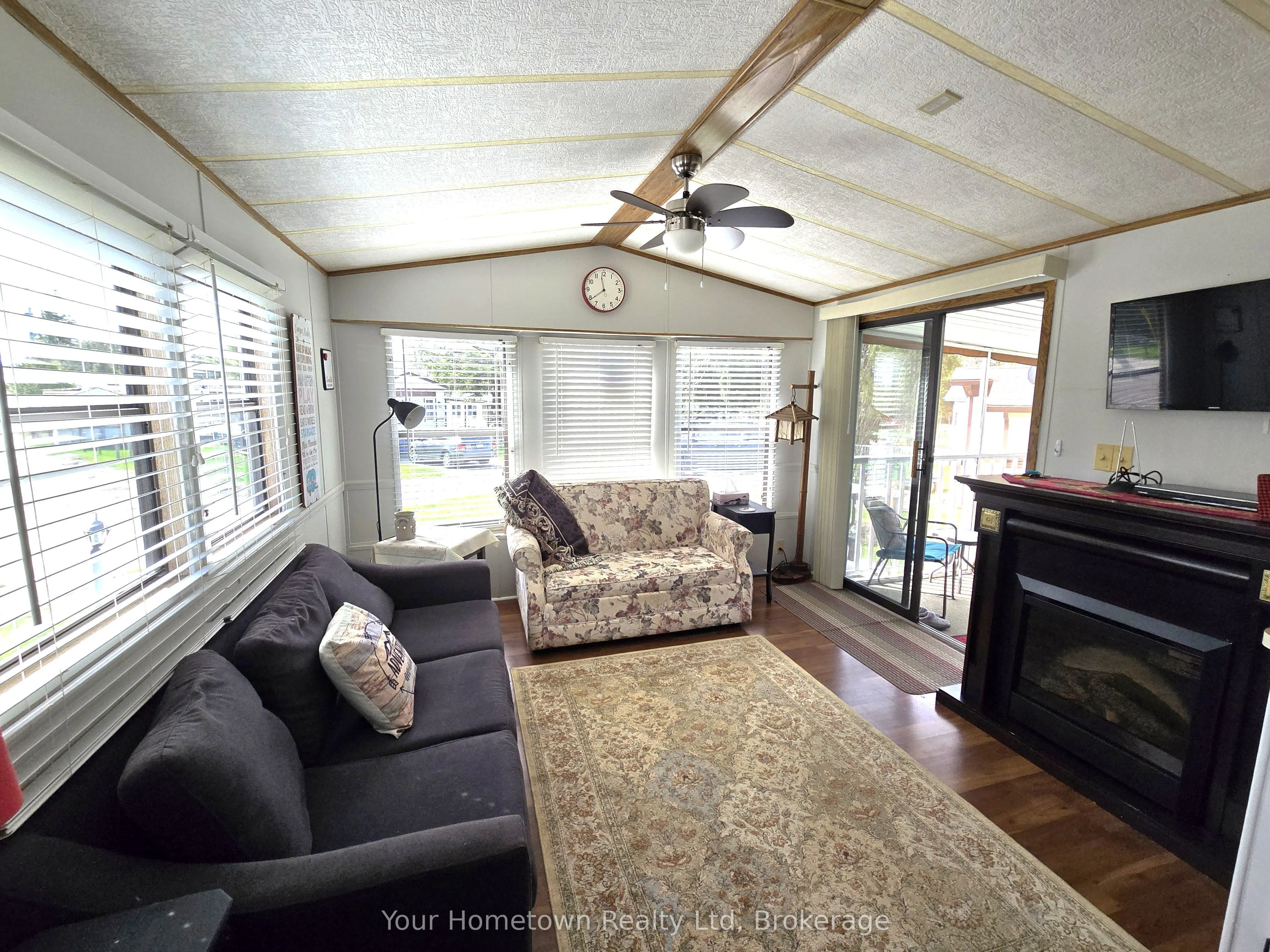 157 Cedar Crescent