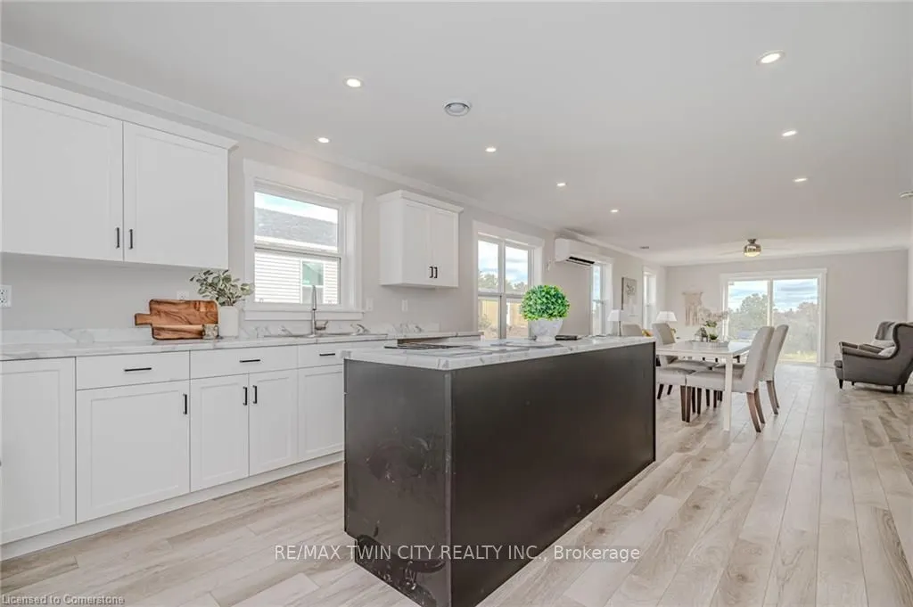 1085 Concession 10 Road W, #Lot R