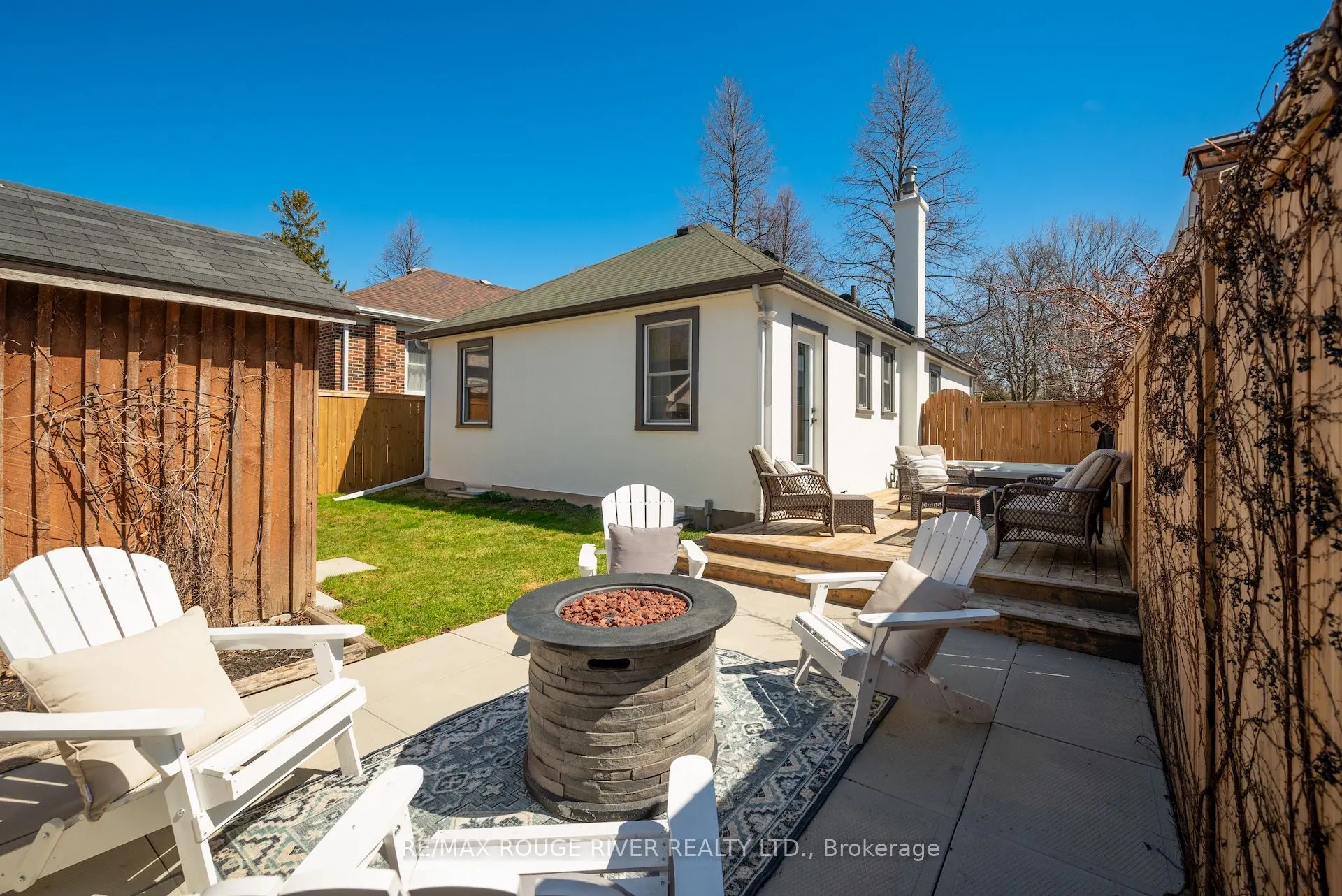 203 Bagot Street