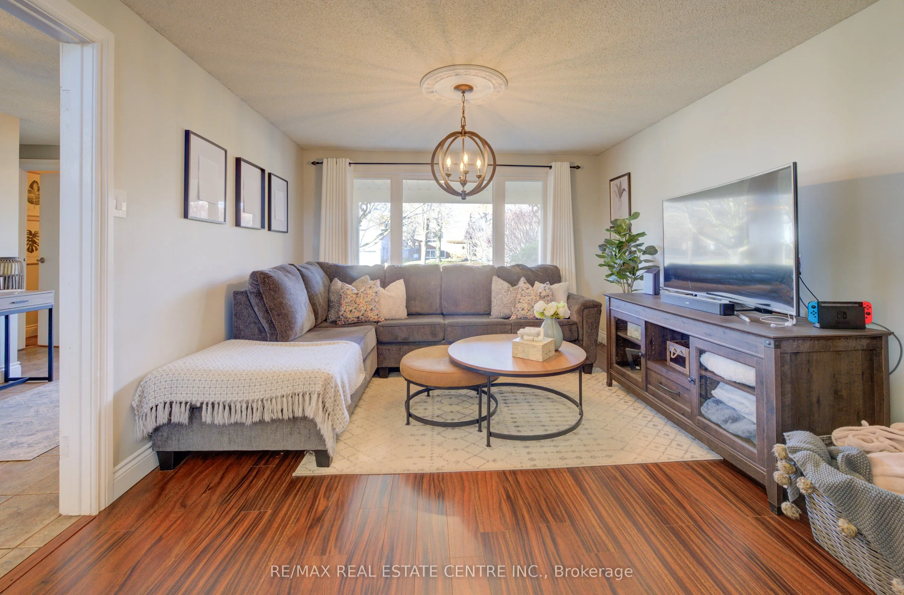 47 Manor Drive