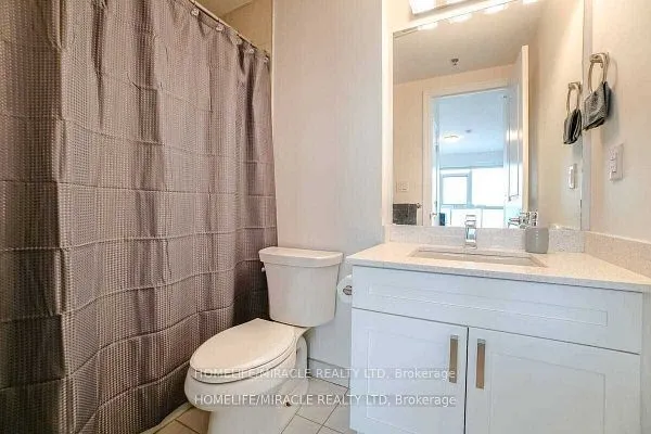 560 North Service Road, #602