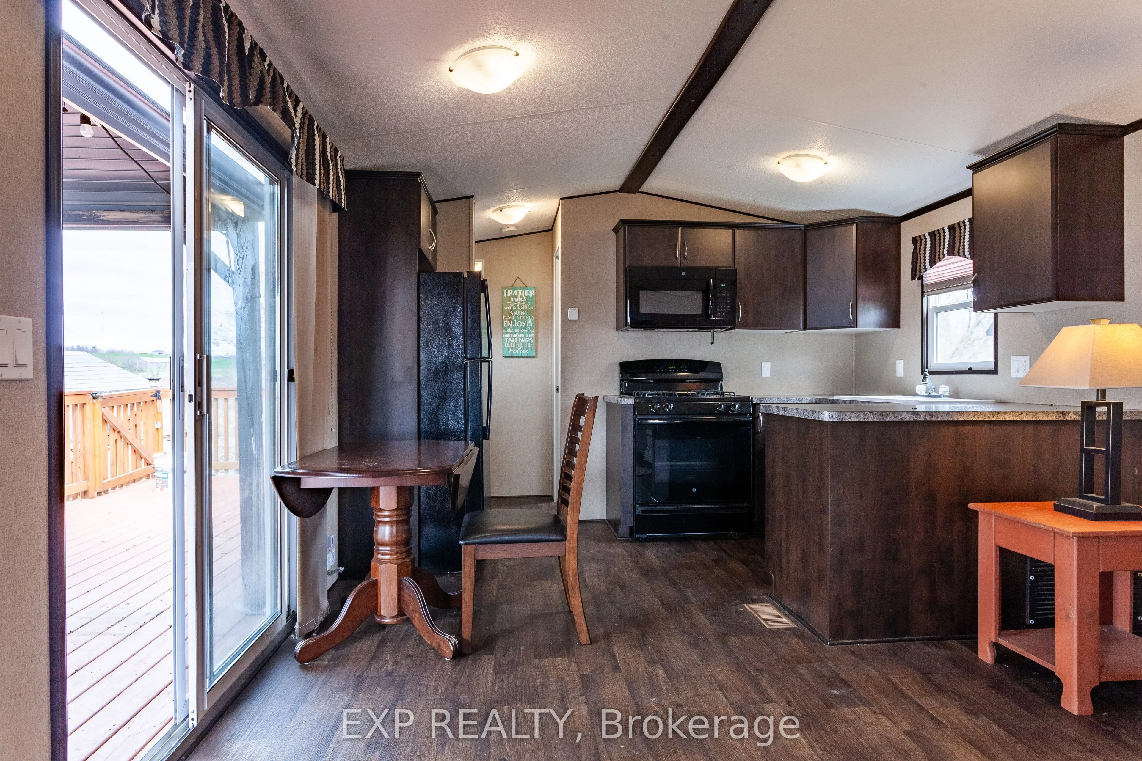 4 Cattail Crescent