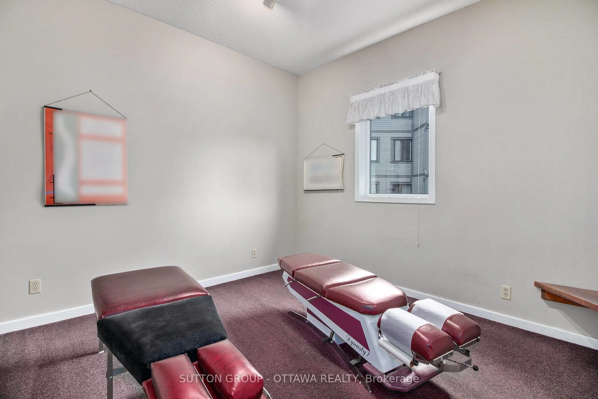397 MONTREAL Road