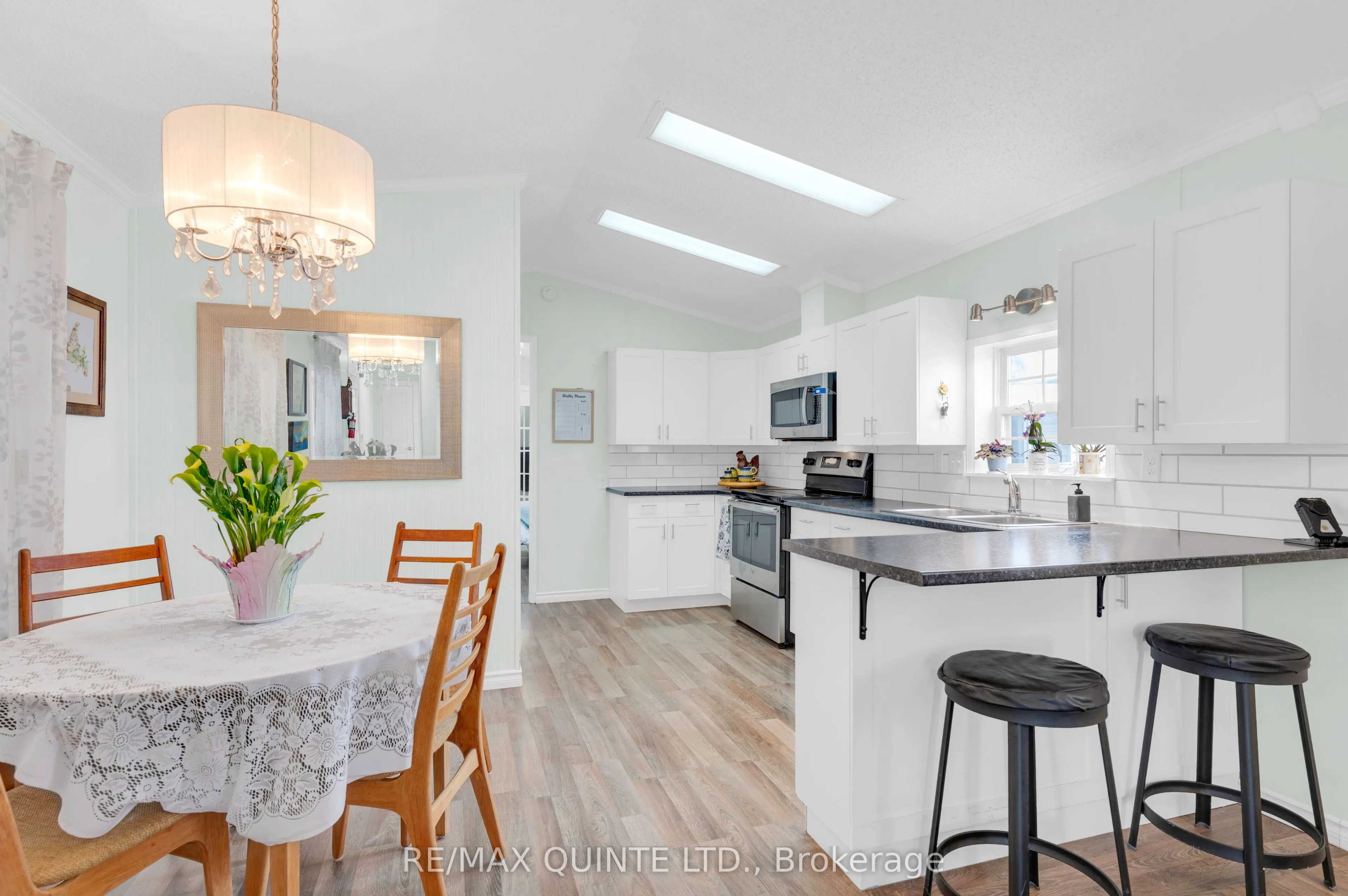 311 Dundas Street E #18