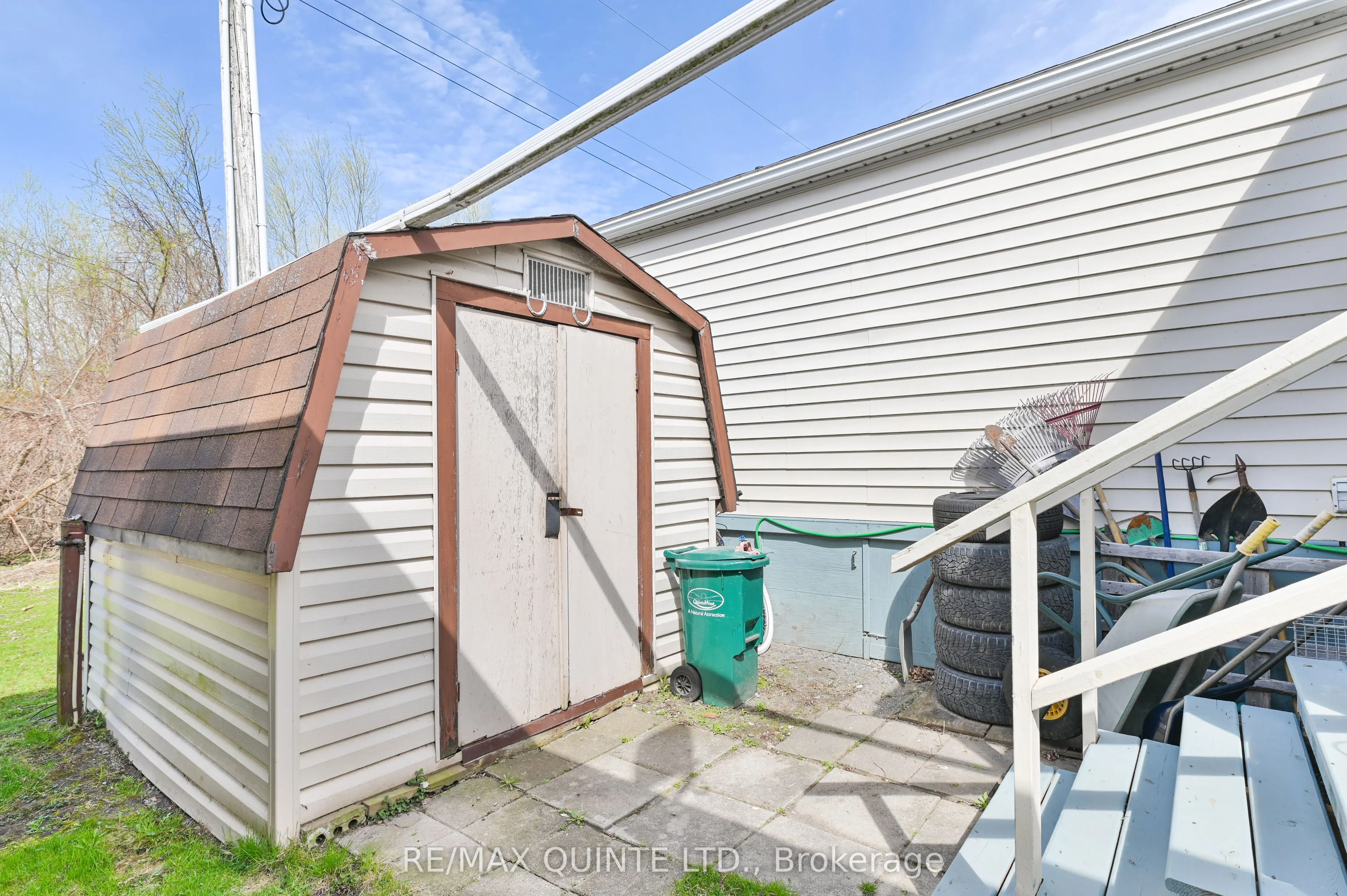 311 Dundas Street E #18