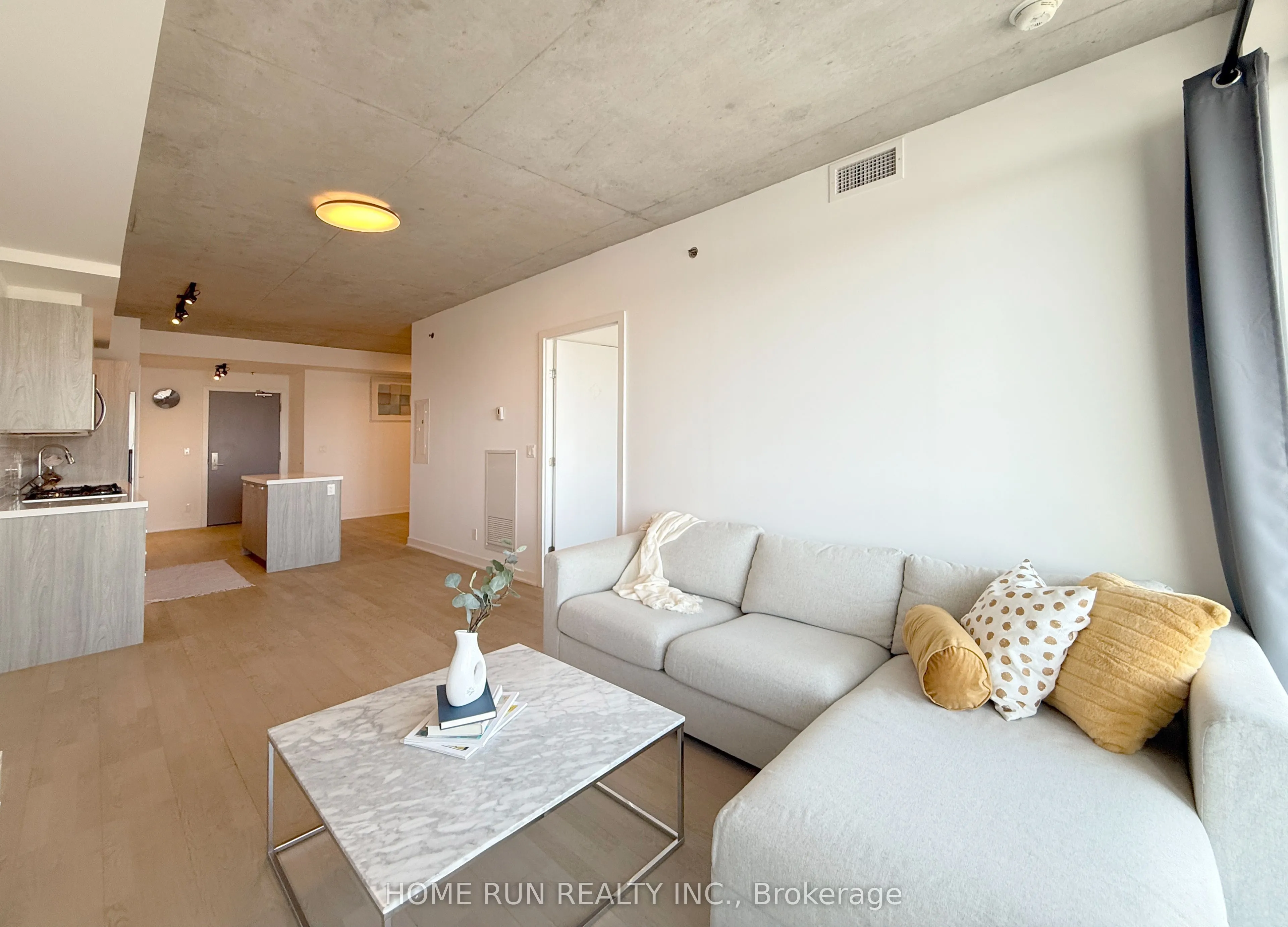 203 Catherine Street #1208