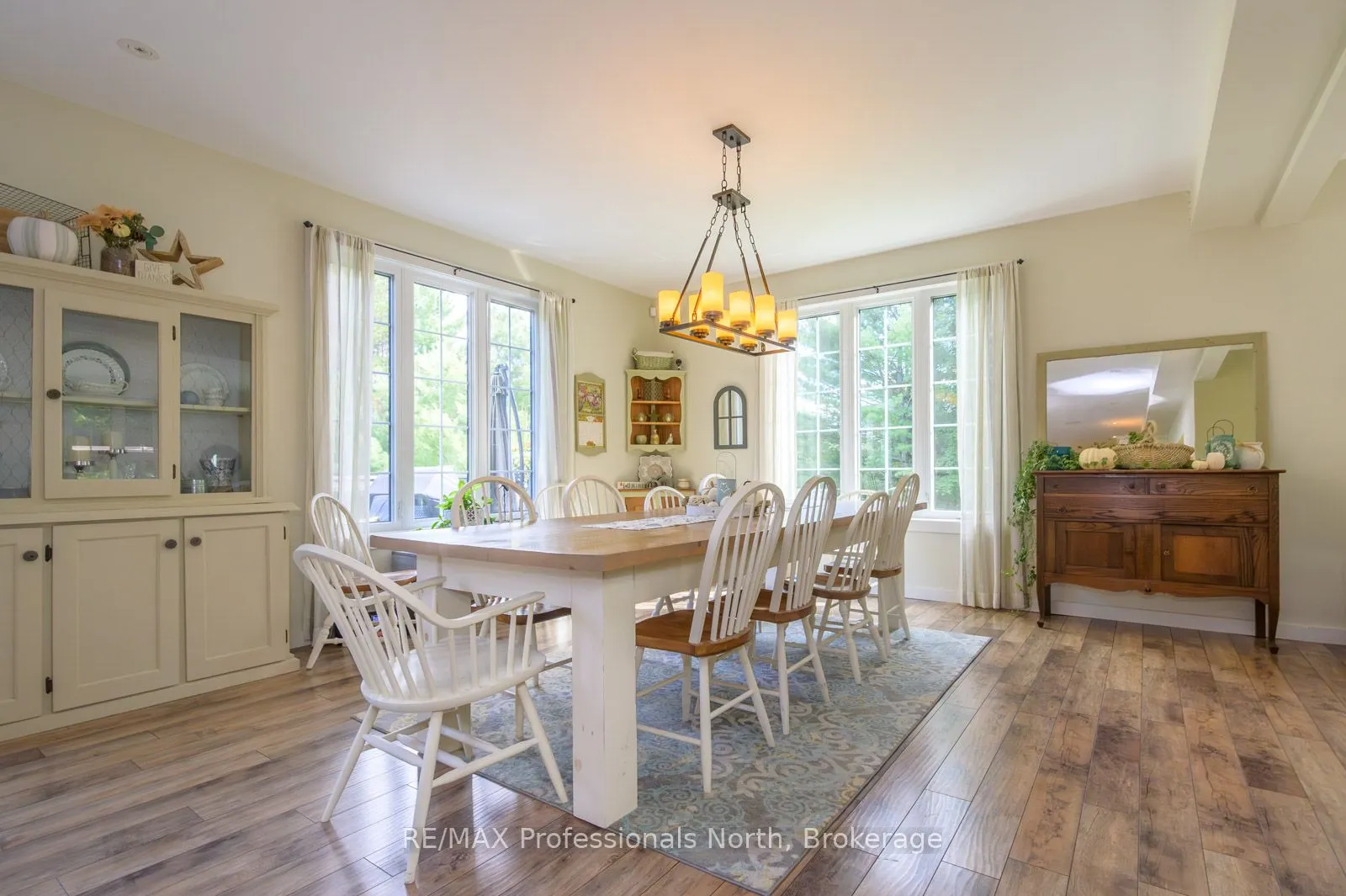 427 Skyhills Road