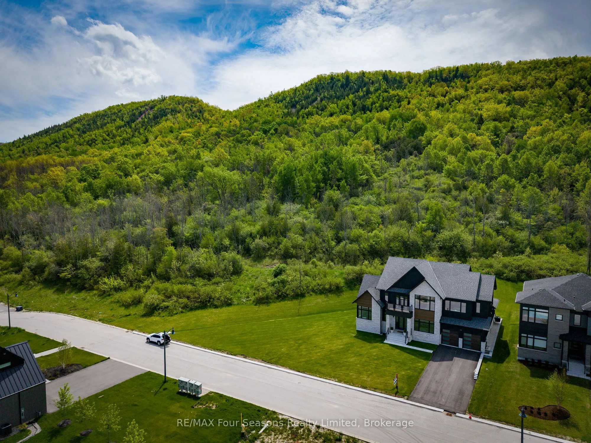 132 Dorothy Drive