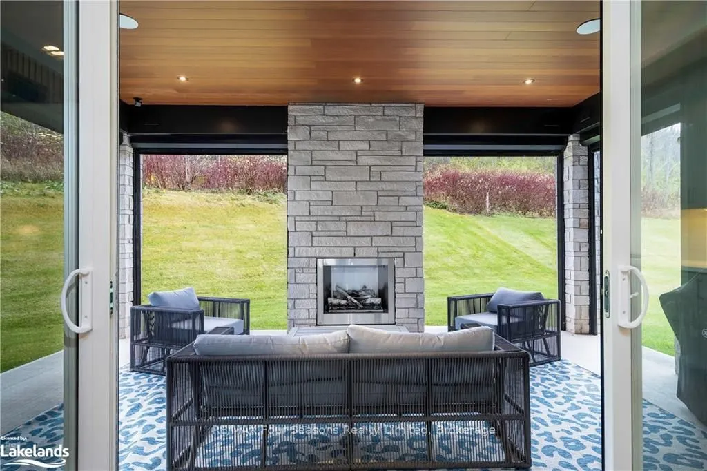 132 Dorothy Drive