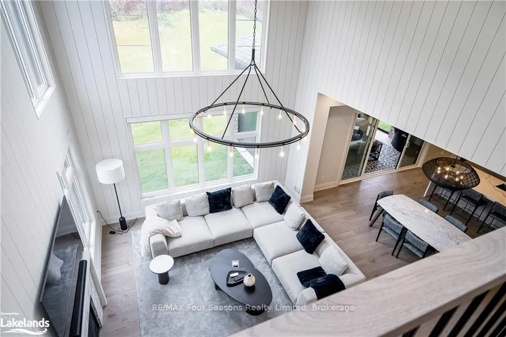 132 Dorothy Drive