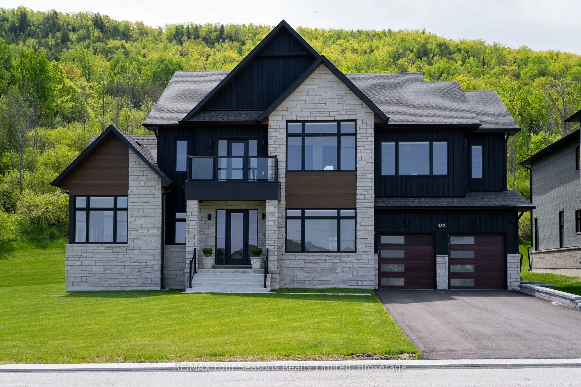 132 Dorothy Drive