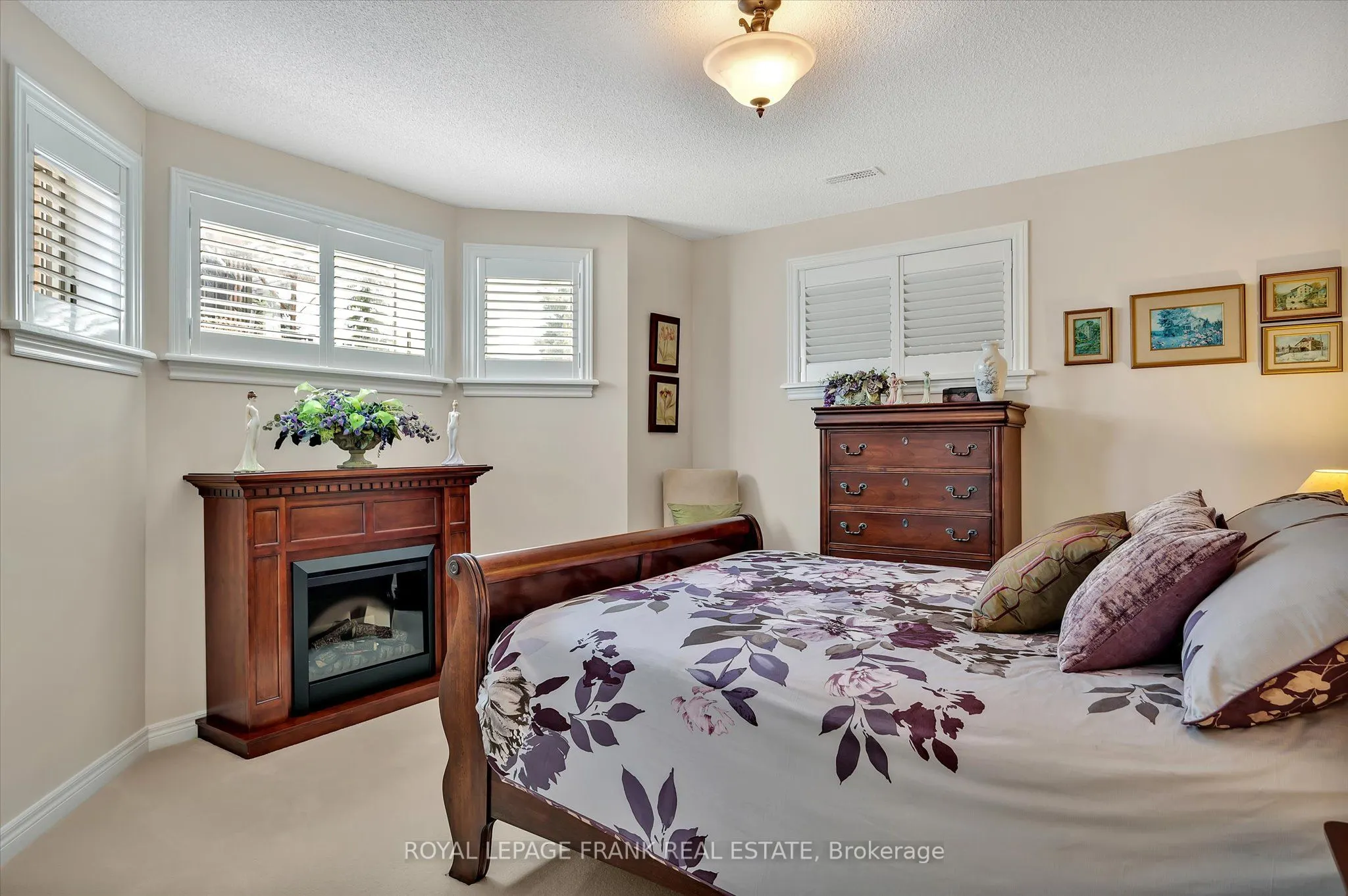 42 Huntingwood Crescent