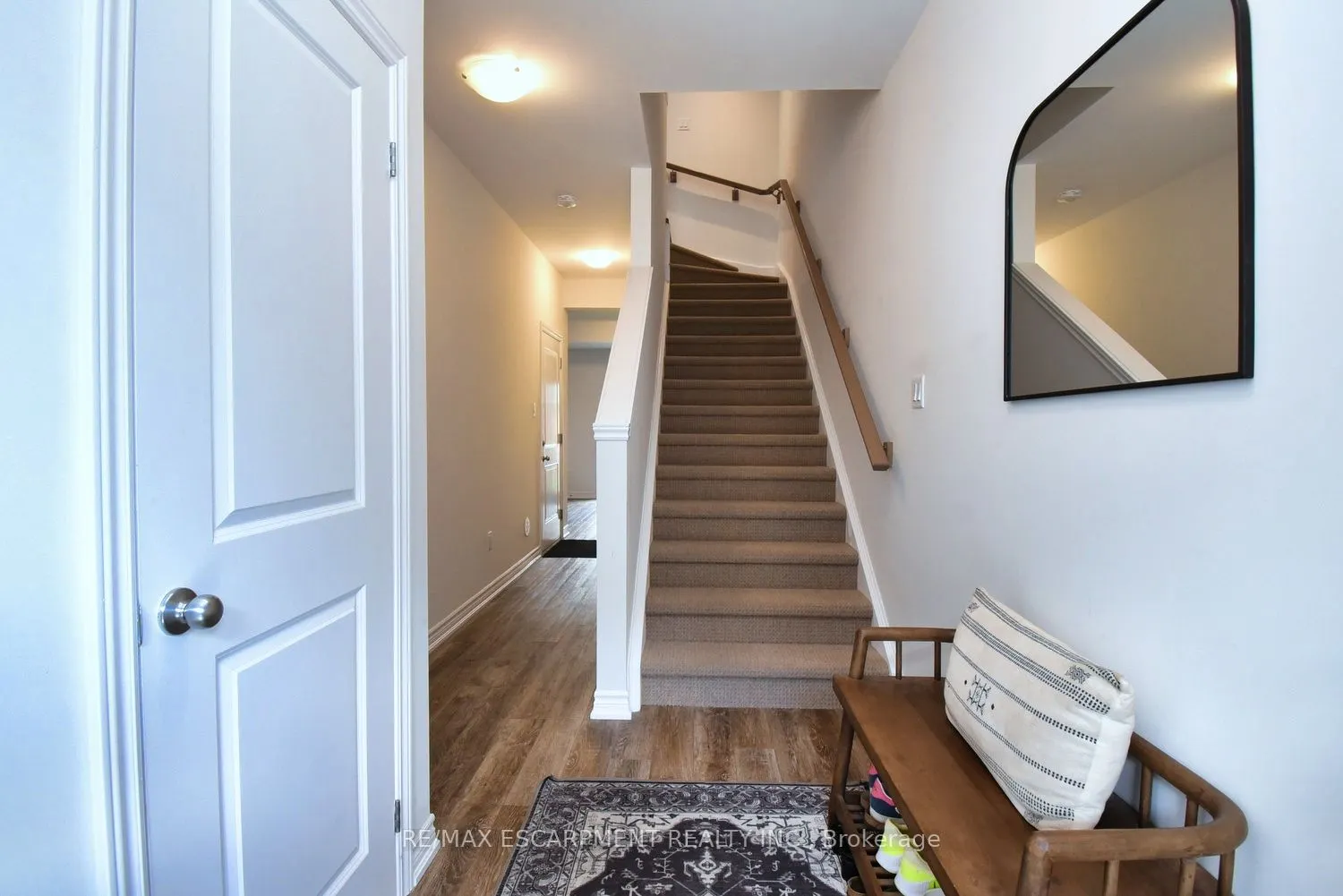 187 Wilson Street W, #4