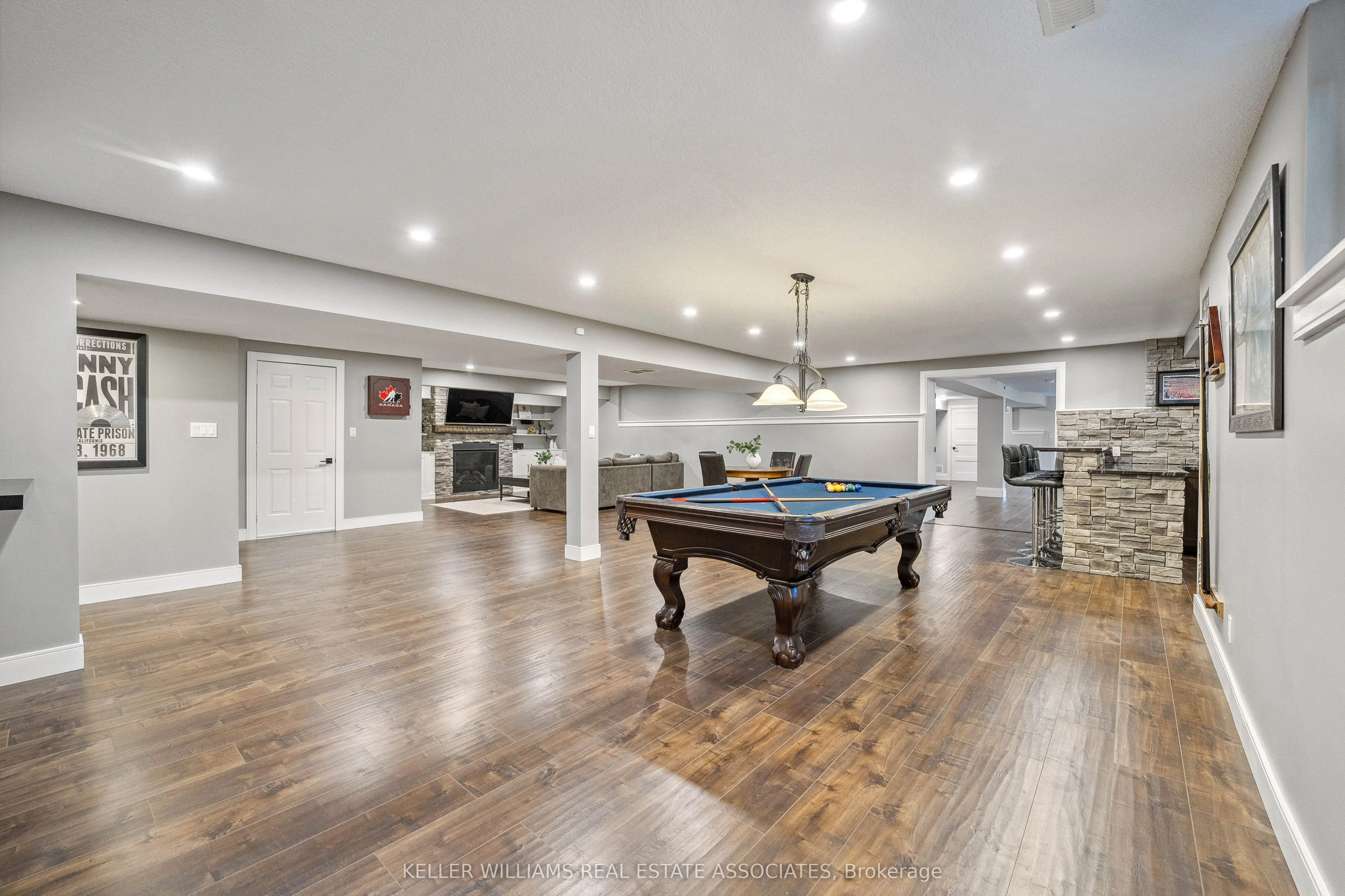102 Concession 11 E