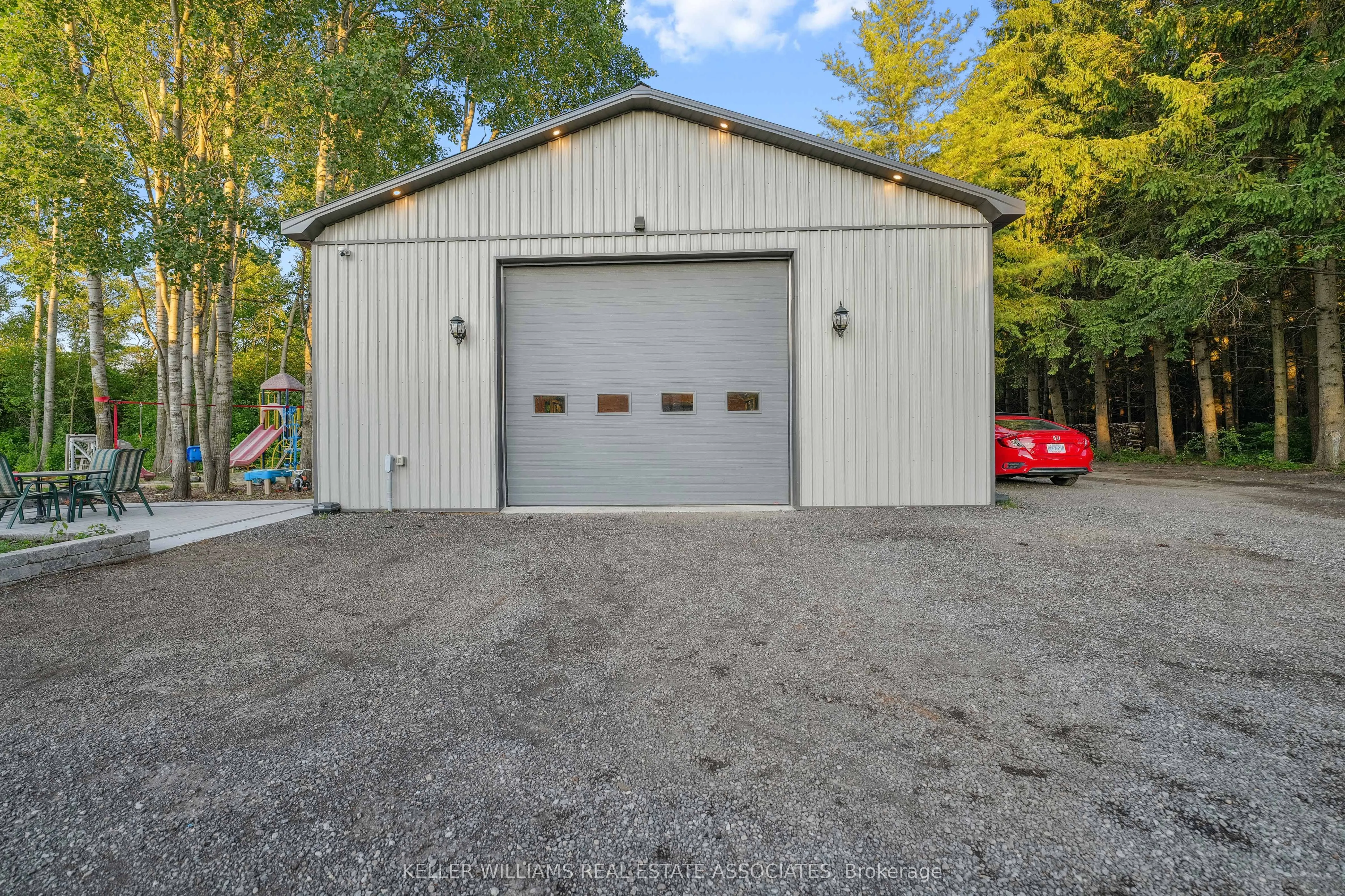 102 Concession 11 E