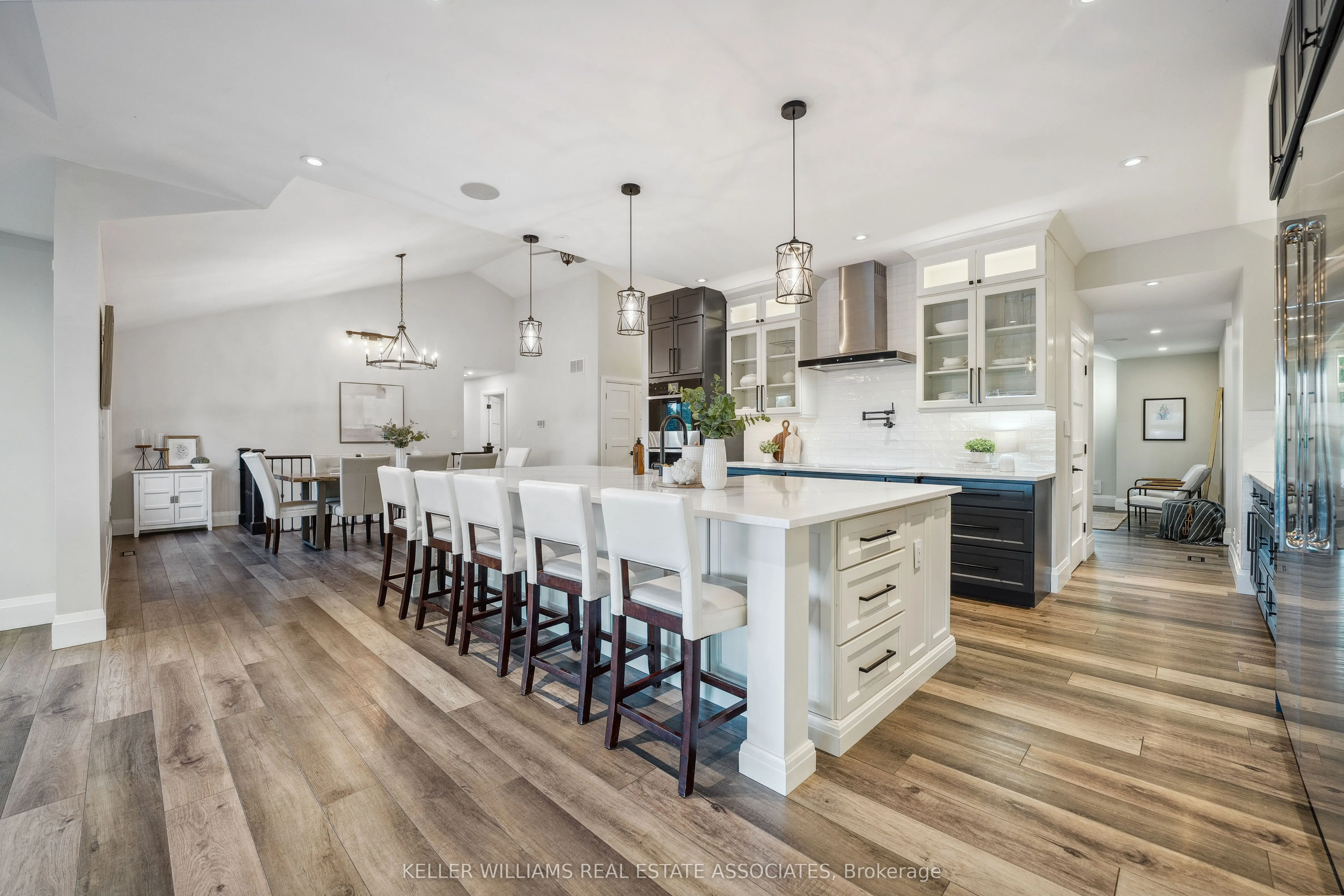 102 Concession 11 E